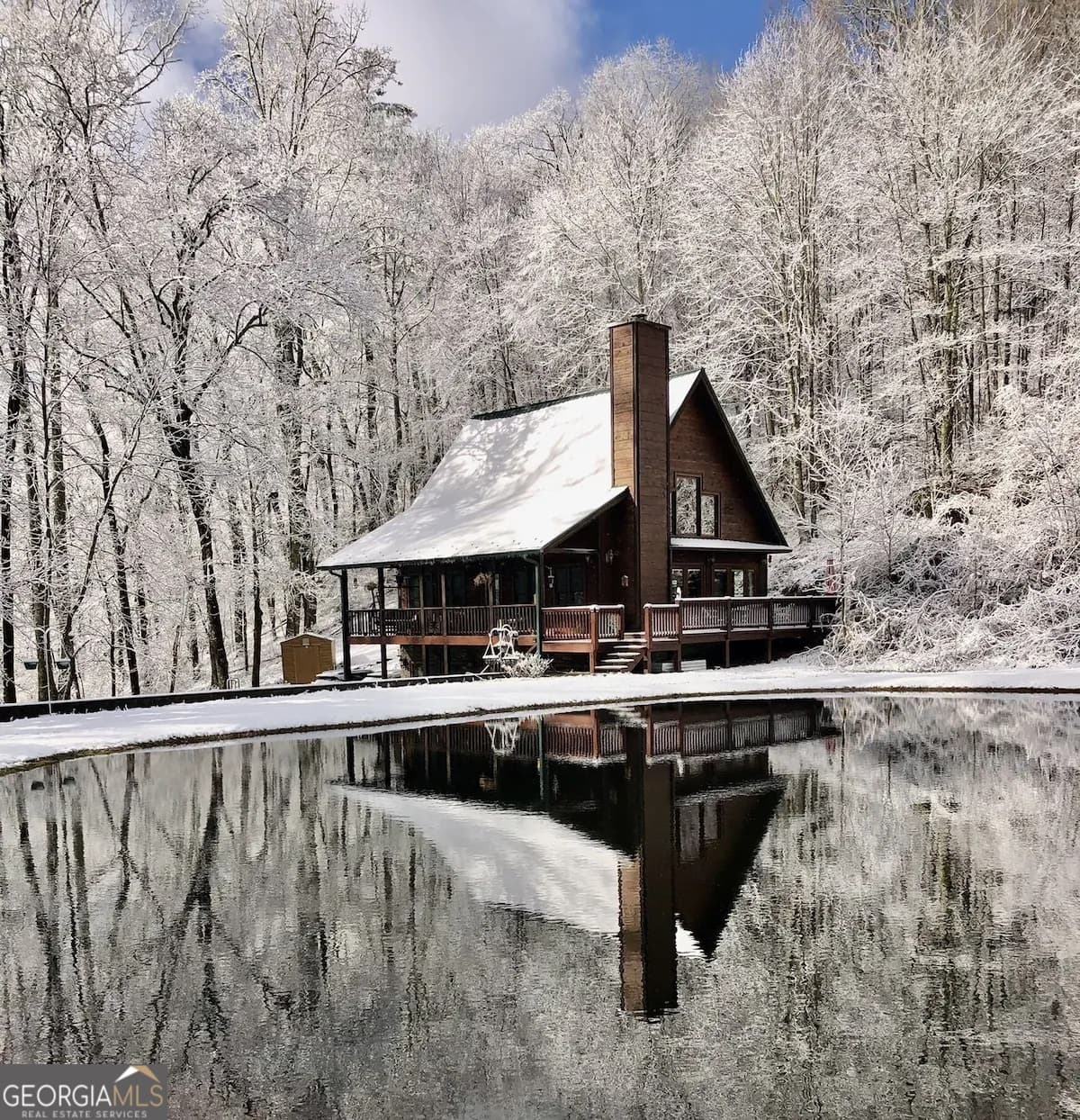3 bedroom, 3 bathroom, 2,250 sq ft cabin,single family residence sold at 71 Peek & Peak Lane, Scaly Mtn, NC 28775