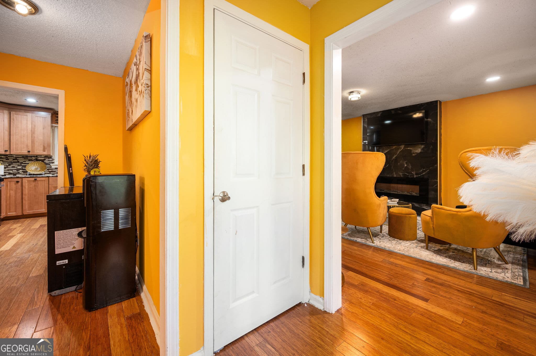 3 bedroom, 2 bathroom, 1,414 sq ft single family residence for sale at 3315 Southlake Lane, Cumming, GA 30041 — photo 8