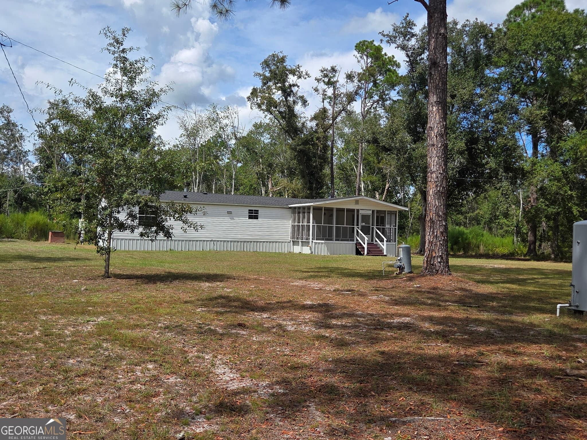 3 bedroom, 2 bathroom, 1,960 sq ft manufactured home,single family residence for sale at 90 Fisher Road, Hazlehurst, GA 31539 — photo 2