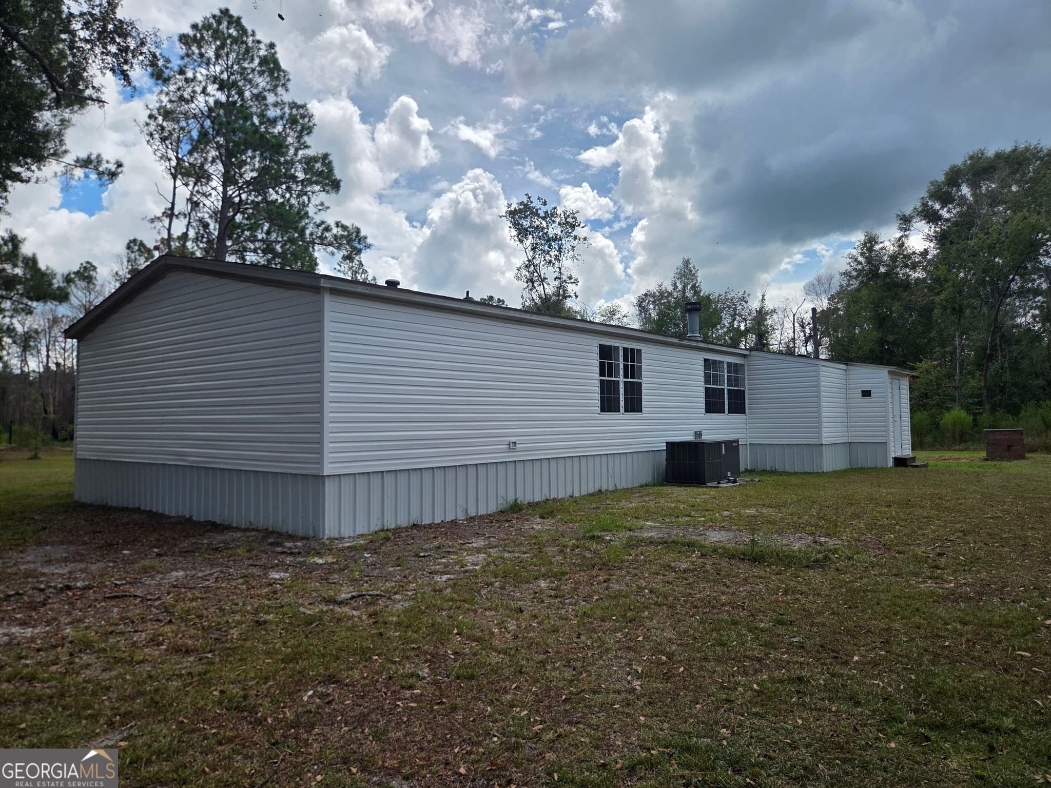 3 bedroom, 2 bathroom, 1,960 sq ft manufactured home,single family residence for sale at 90 Fisher Road, Hazlehurst, GA 31539 — photo 6