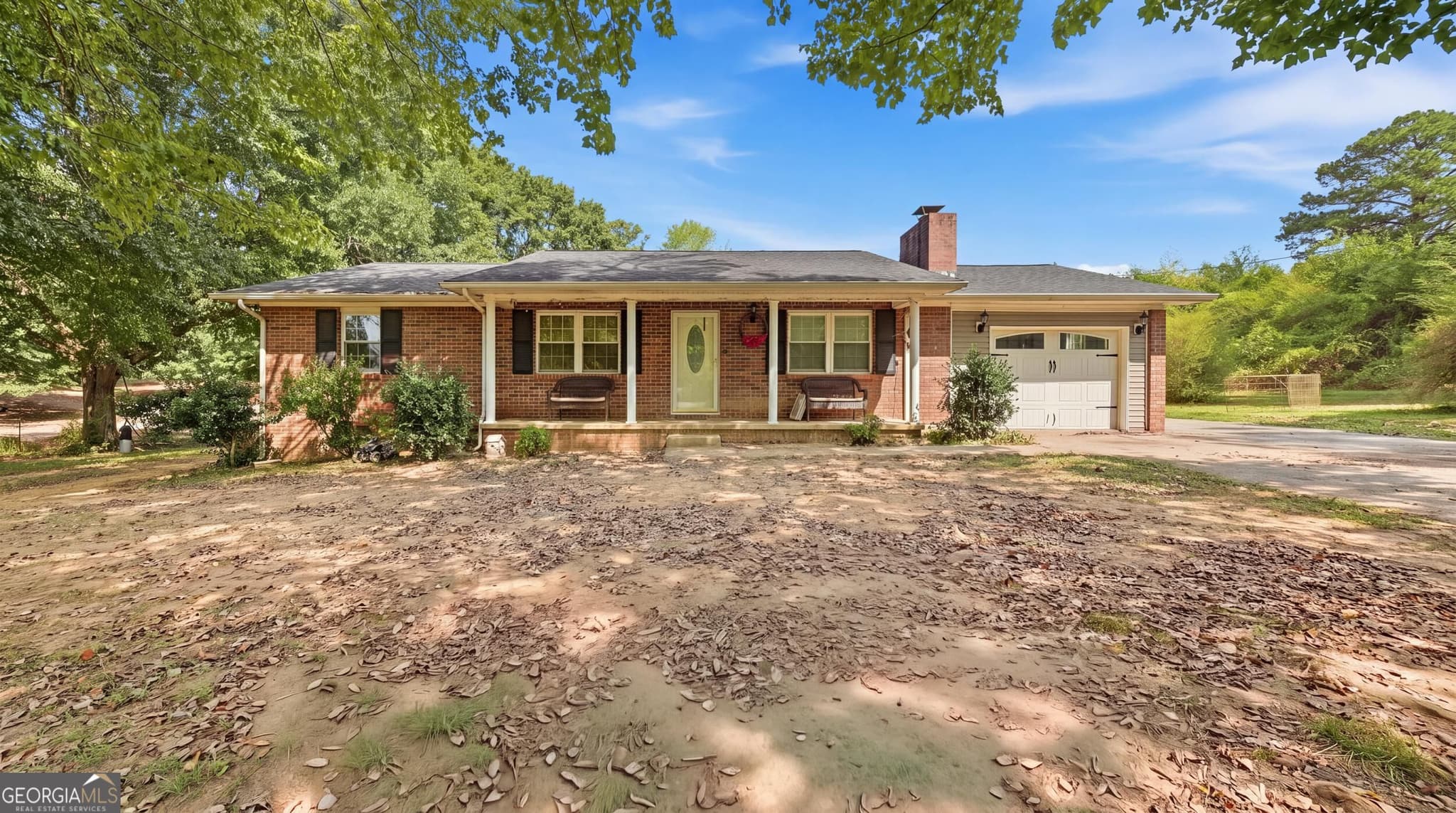 3 bedroom, 2 bathroom, 1,196 sq ft single family residence for sale at 63 Bandy Estates Road, Lafayette, GA 30728 — photo 5