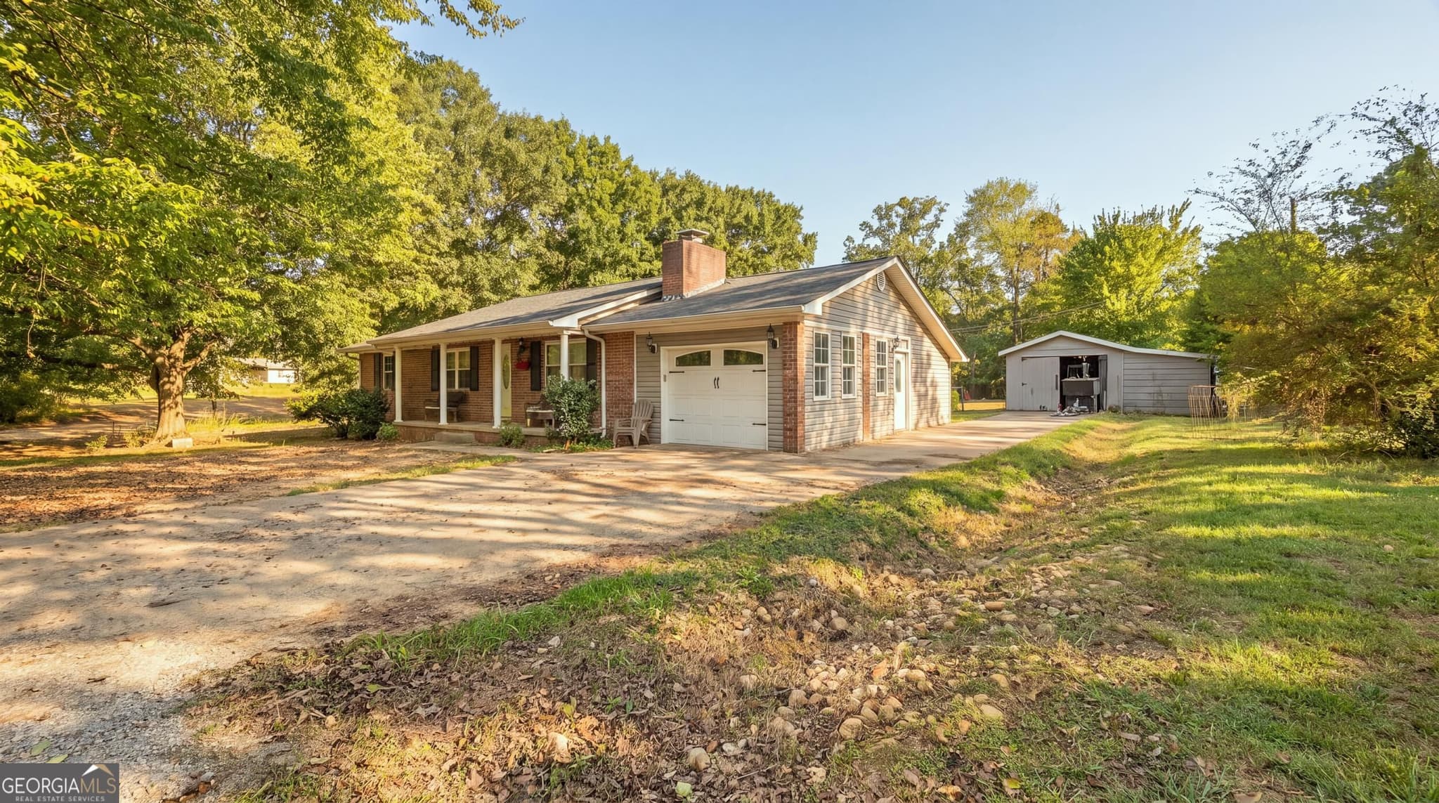 3 bedroom, 2 bathroom, 1,196 sq ft single family residence for sale at 63 Bandy Estates Road, Lafayette, GA 30728 — photo 4