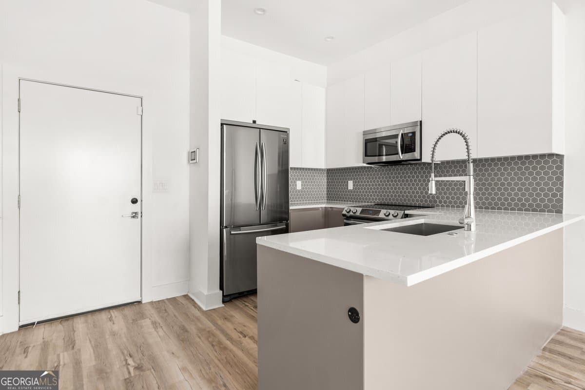 1 bedroom, 1 bathroom, 765 sq ft condominium for rent at 1155 Custer Avenue 303, Atlanta, GA 30316 for $1,650 a month — photo 2