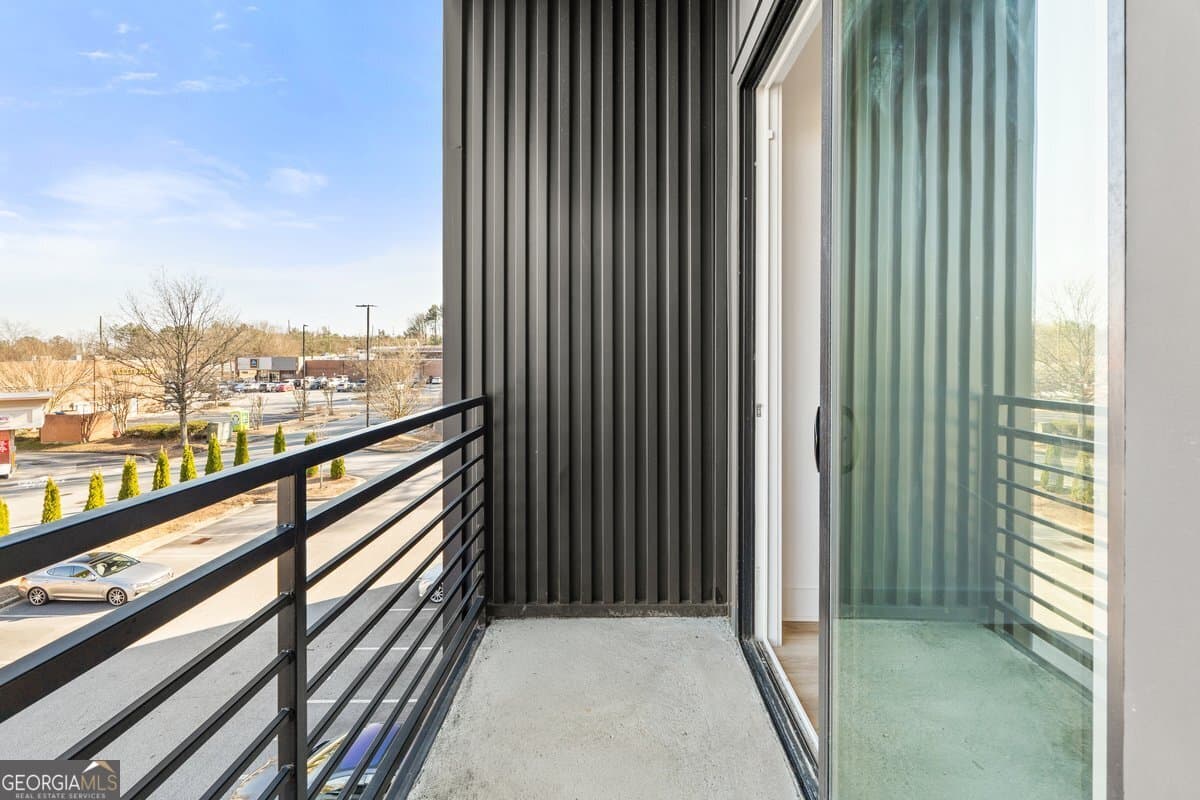 1 bedroom, 1 bathroom, 765 sq ft condominium for rent at 1155 Custer Avenue 303, Atlanta, GA 30316 for $1,650 a month — photo 8