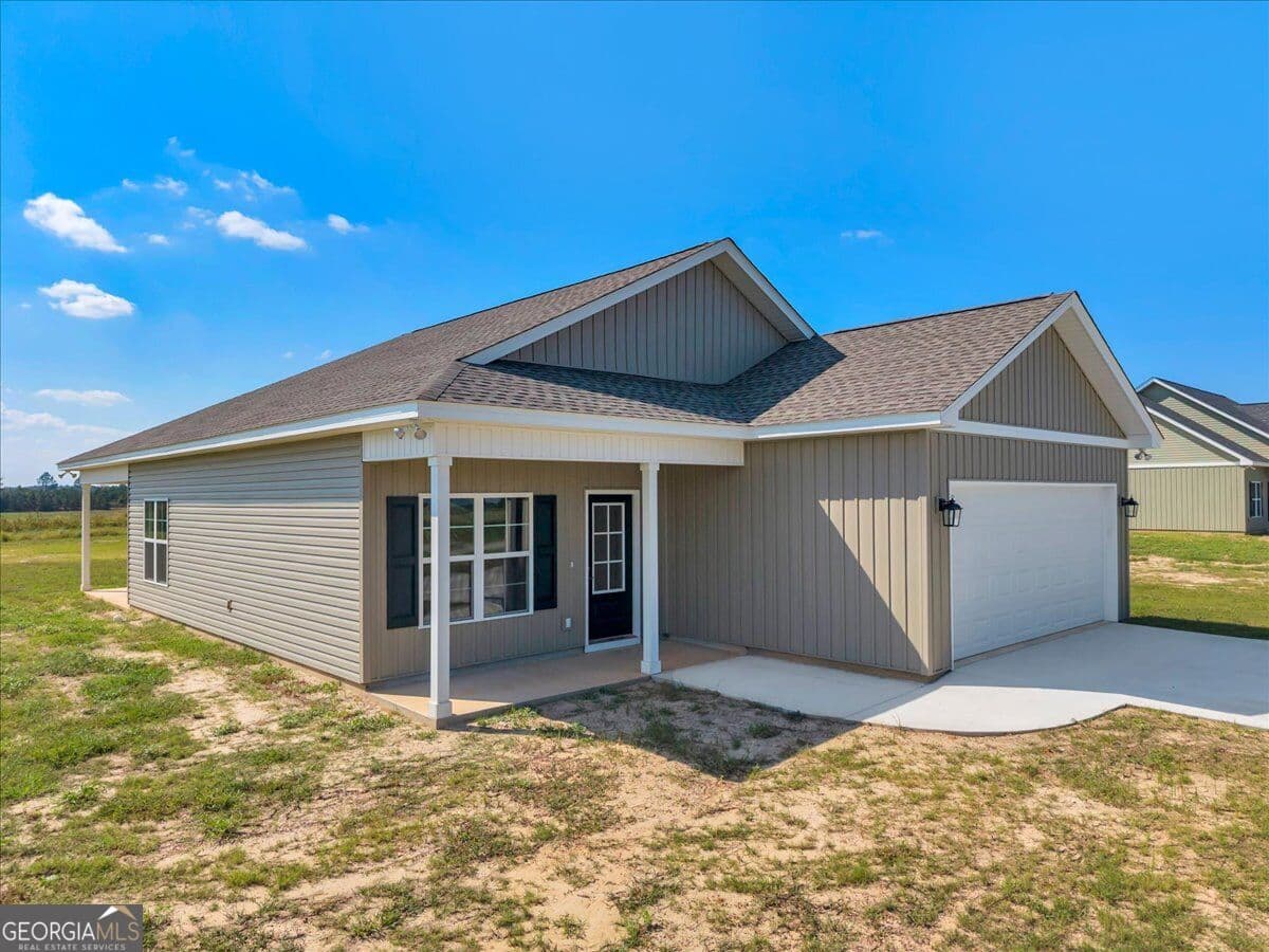 3 bedroom, 2 bathroom, 1,569 sq ft single family residence for sale at 1283 Mark Wood Road, Dexter, GA 31019