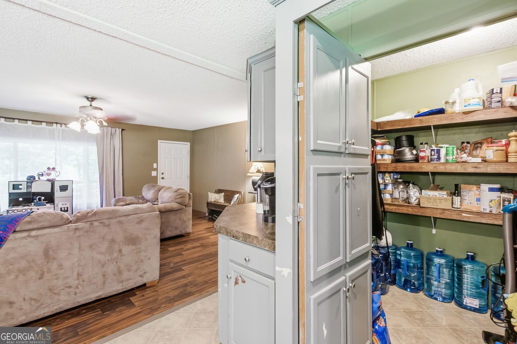 4 bedroom, 2 bathroom, 2,280 sq ft manufactured home,single family residence under contract at 701 Hollywood Church Road, Clarkesville, GA 30523 — photo 6