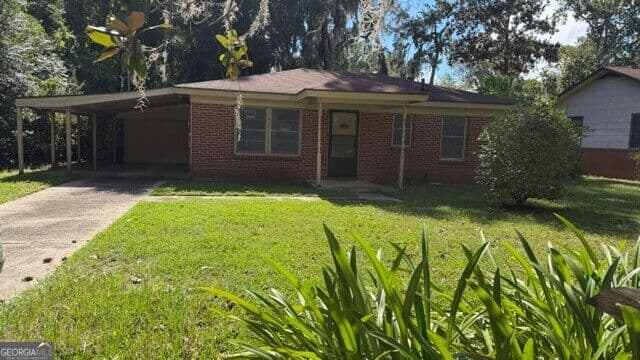 3 bedroom, 1 bathroom, 816 sq ft single family residence for sale at 203 Borrell Boulevard, St. Marys, GA 31558 — photo 2