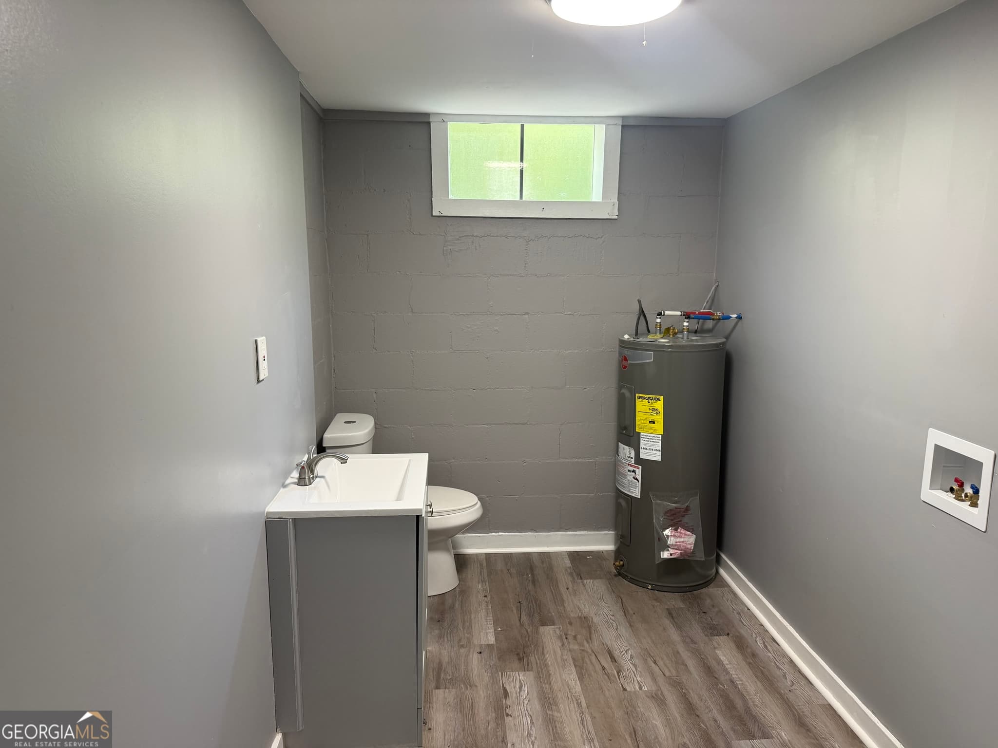 2 bedroom, 1.5 bathroom, 3,000 sq ft single family residence for sale at 5047 West Point Road, Lagrange, GA 30240 — photo 5