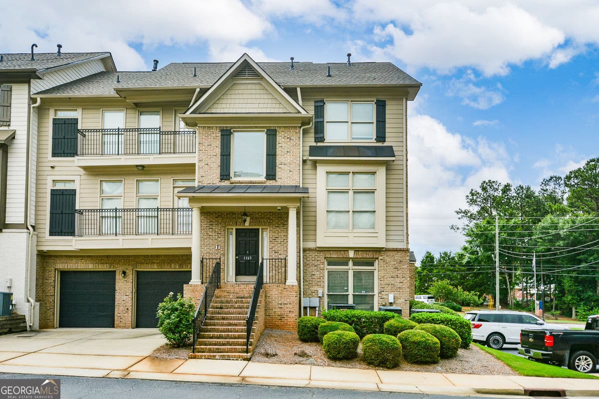 5 bedroom, 3.5 bathroom, 5,201 sq ft townhouse for rent at 1165 Laurel Place, Smyrna, GA 30080 for $7,995 a month — photo 1 of 44