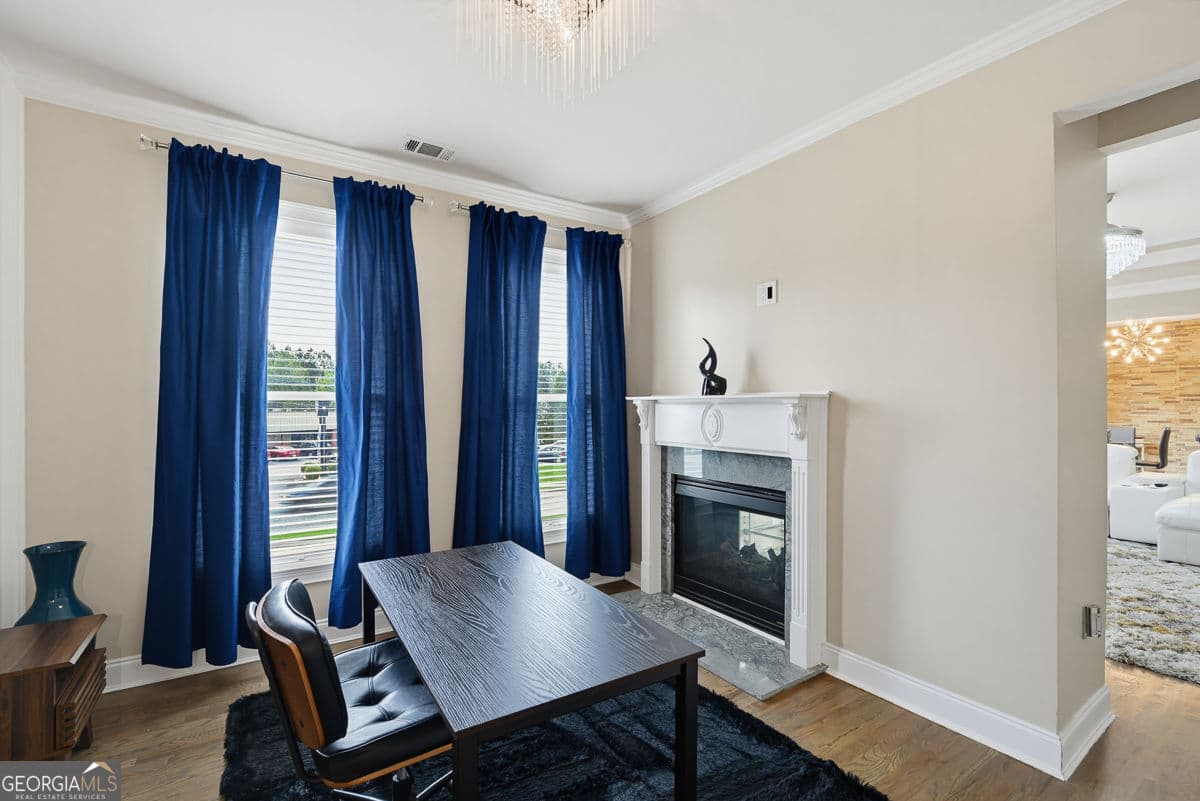 5 bedroom, 3.5 bathroom, 5,201 sq ft townhouse for rent at 1165 Laurel Place, Smyrna, GA 30080 for $7,995 a month — photo 8