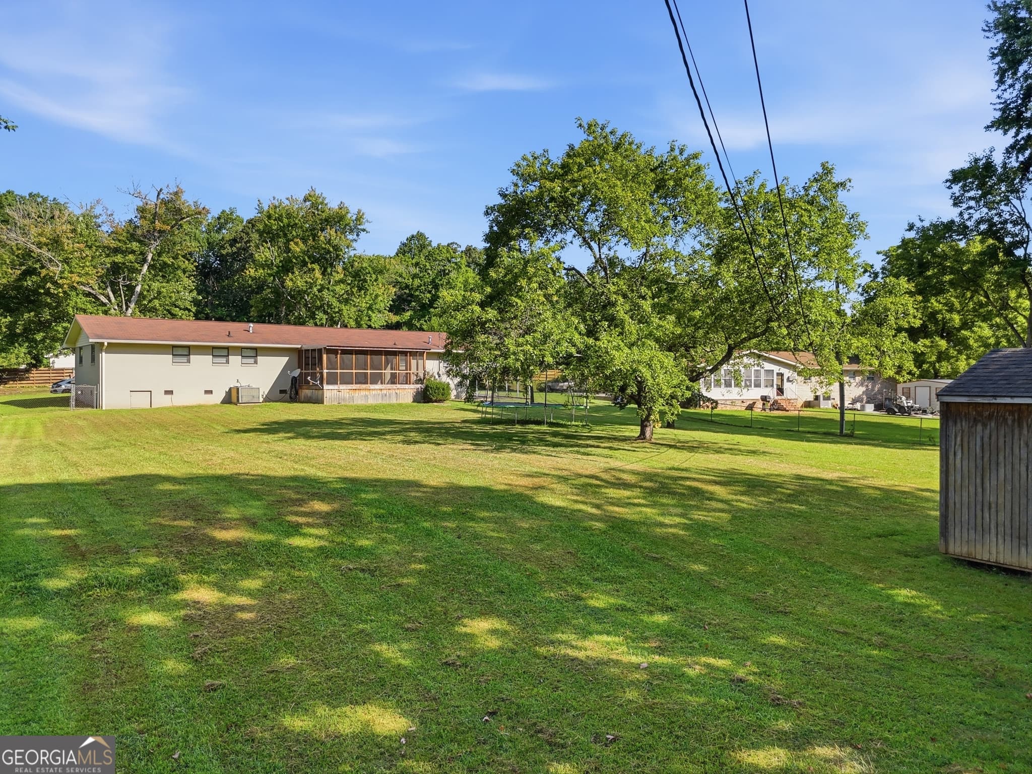 3 bedroom, 2 bathroom, 1,825 sq ft single family residence for sale at 105 Hamel Drive, Chickamauga, GA 30707 — photo 8
