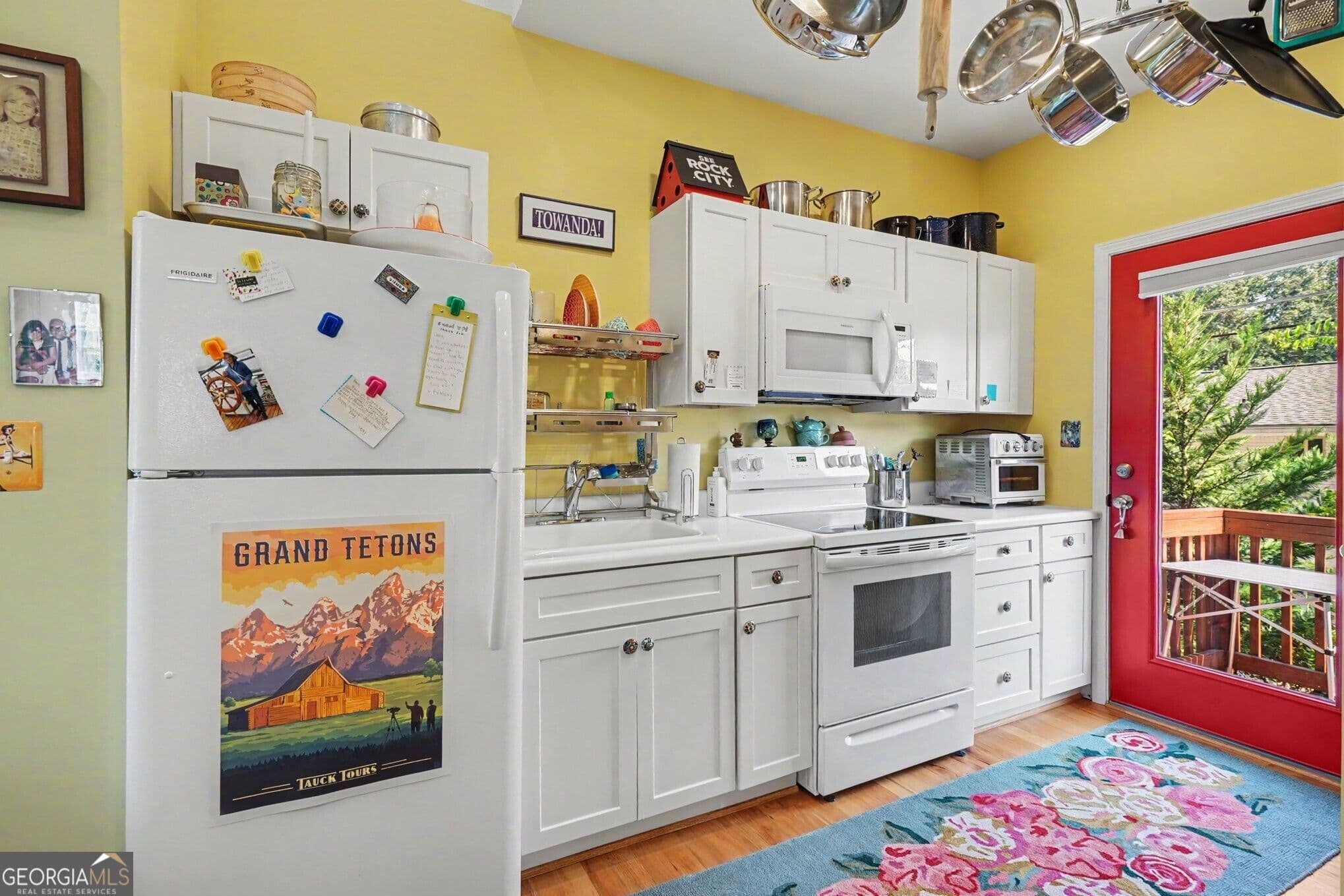 1 bedroom, 1 bathroom, 617 sq ft single family residence for sale at 1178 Vaughan Street, Clarkston, GA 30021 — photo 3