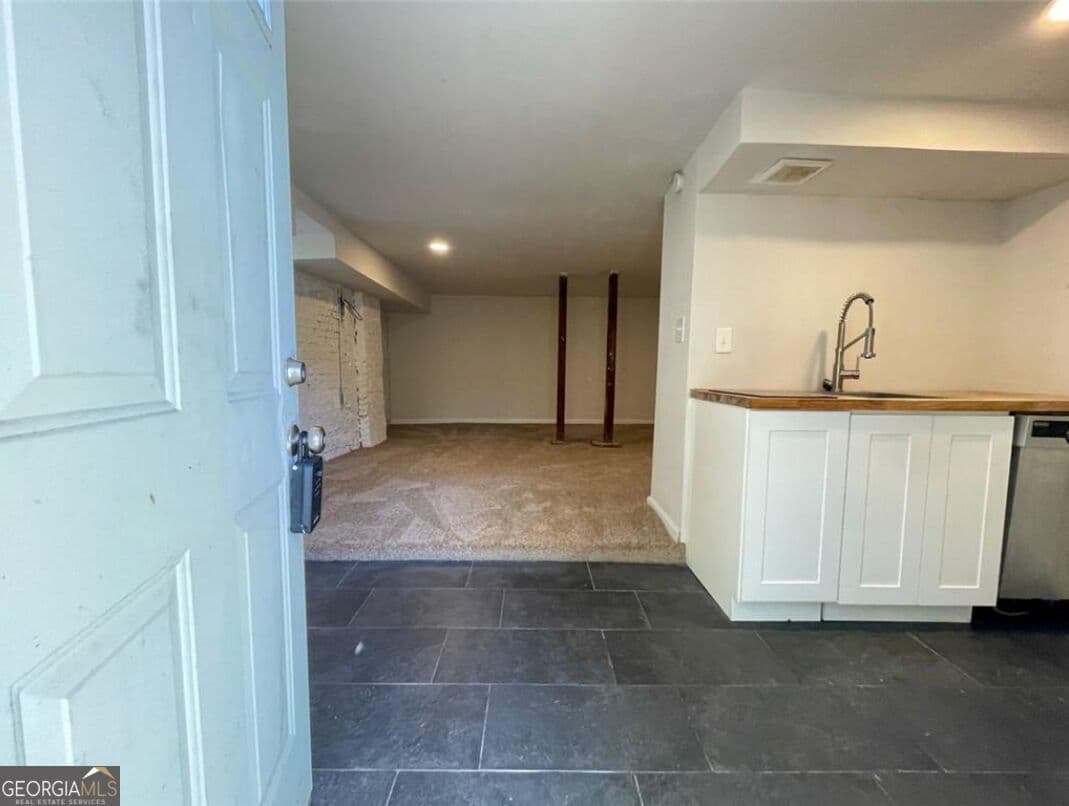 multi family,triplex for sale at 673 S Kennesaw Avenue, Atlanta, GA 30308 — photo 9