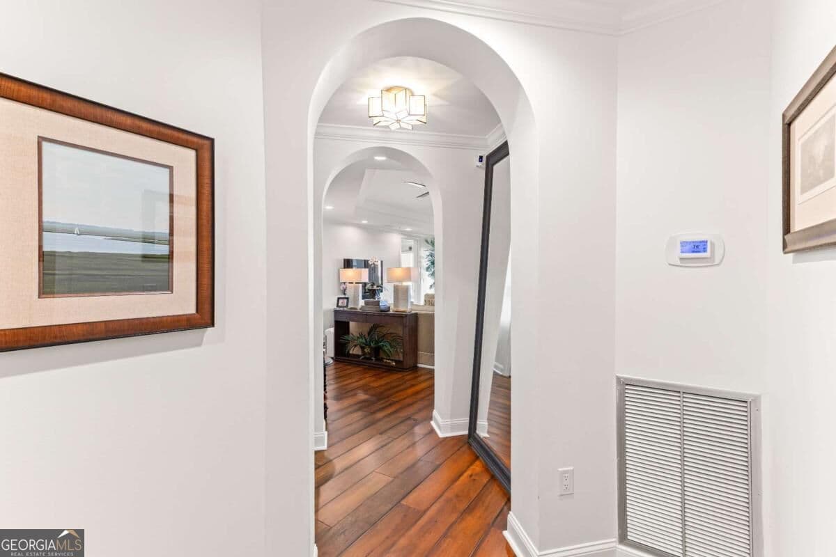 3 bedroom, 3 bathroom, 2,036 sq ft condominium for sale at 8001 Us Highway 80 403, Savannah, GA 31410 — photo 4