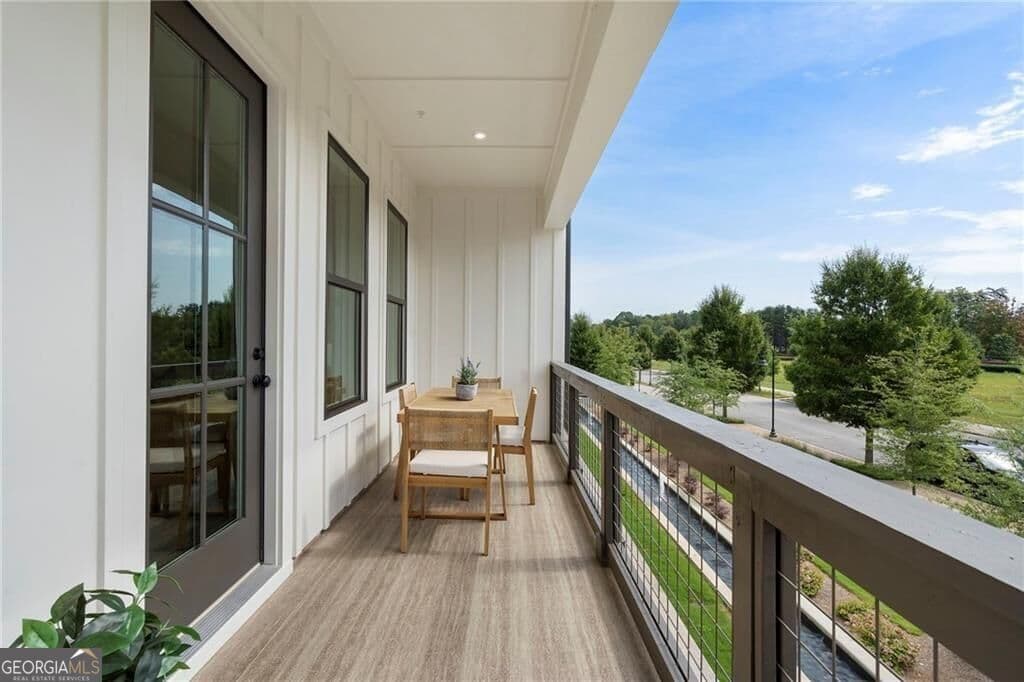 3 bedroom, 3 bathroom townhouse for sale at 444 Argosy Park Circle #18, Alpharetta, GA 30022 — photo 7