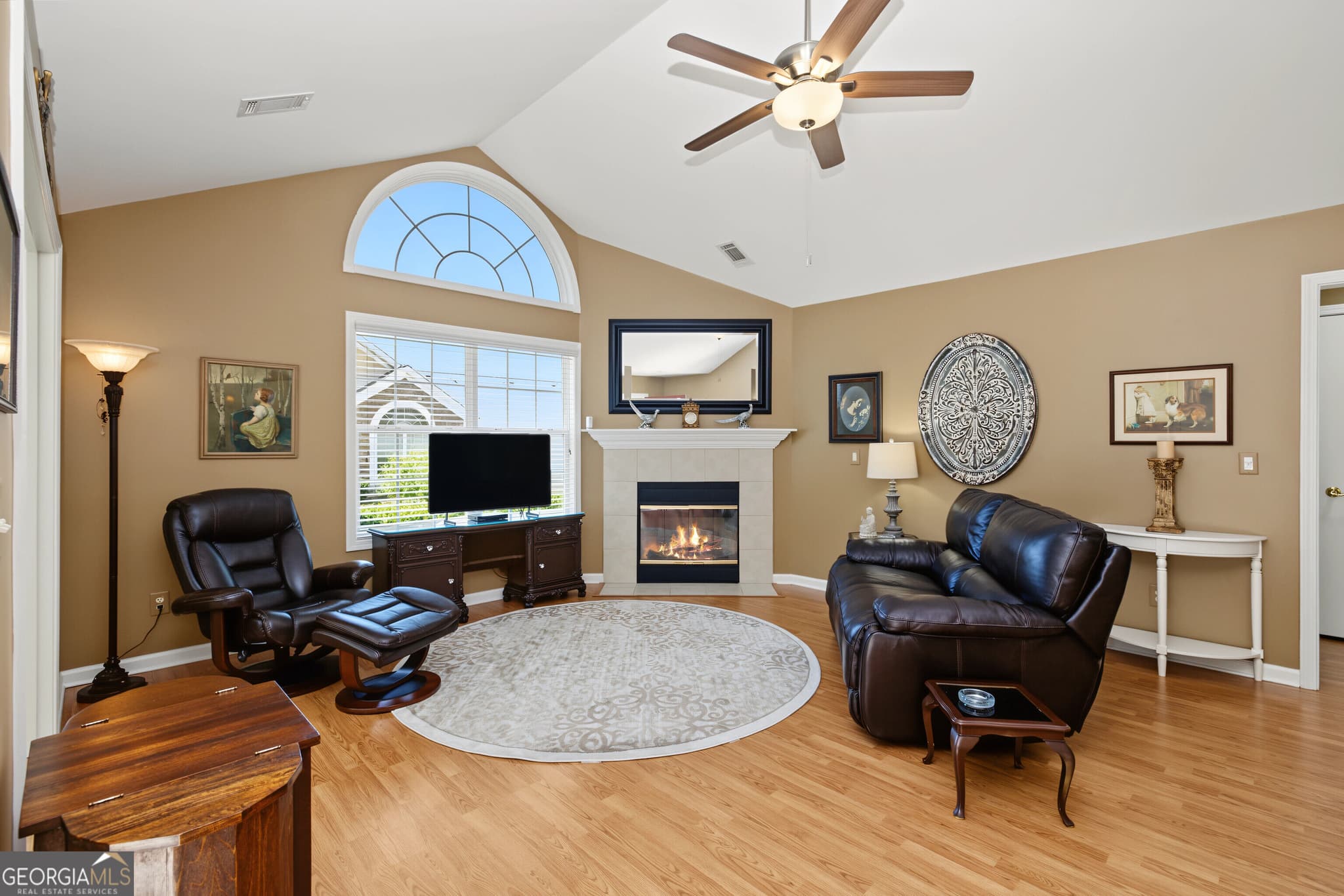 3 bedroom, 2 bathroom, 1,832 sq ft condominium for sale at 245 Rehobeth Way, Fayetteville, GA 30214 — photo 7