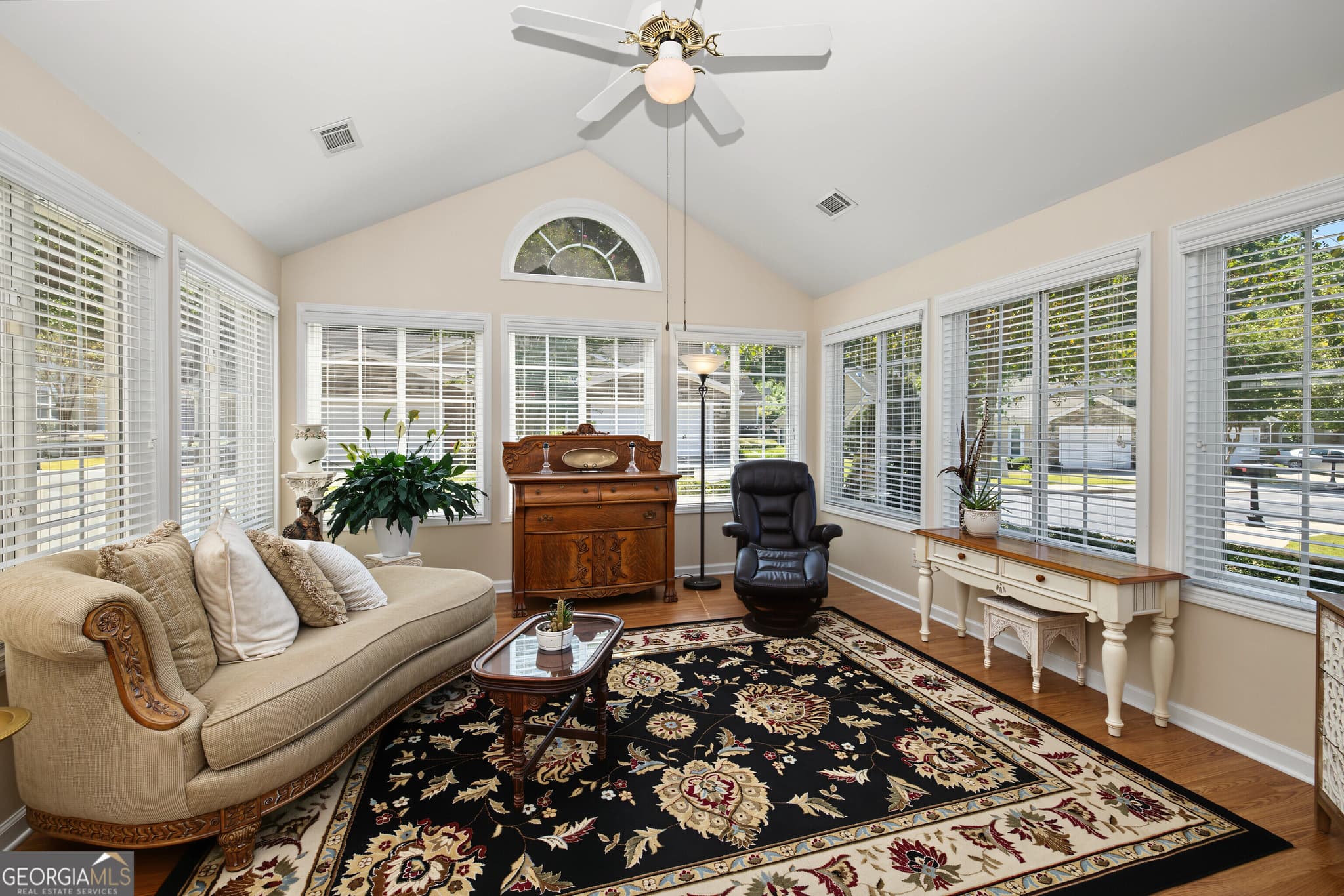 3 bedroom, 2 bathroom, 1,832 sq ft condominium for sale at 245 Rehobeth Way, Fayetteville, GA 30214 — photo 9