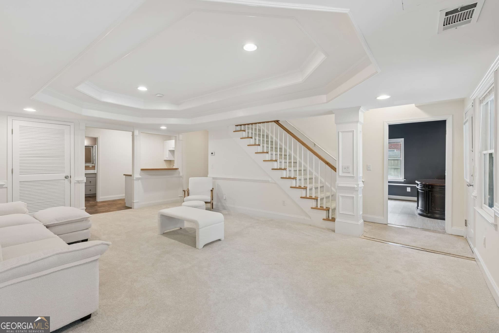 6 bedroom, 4.5 bathroom, 5,068 sq ft single family residence for sale at 5486 Hedge Brooke Pointe, Acworth, GA 30101 — photo 10