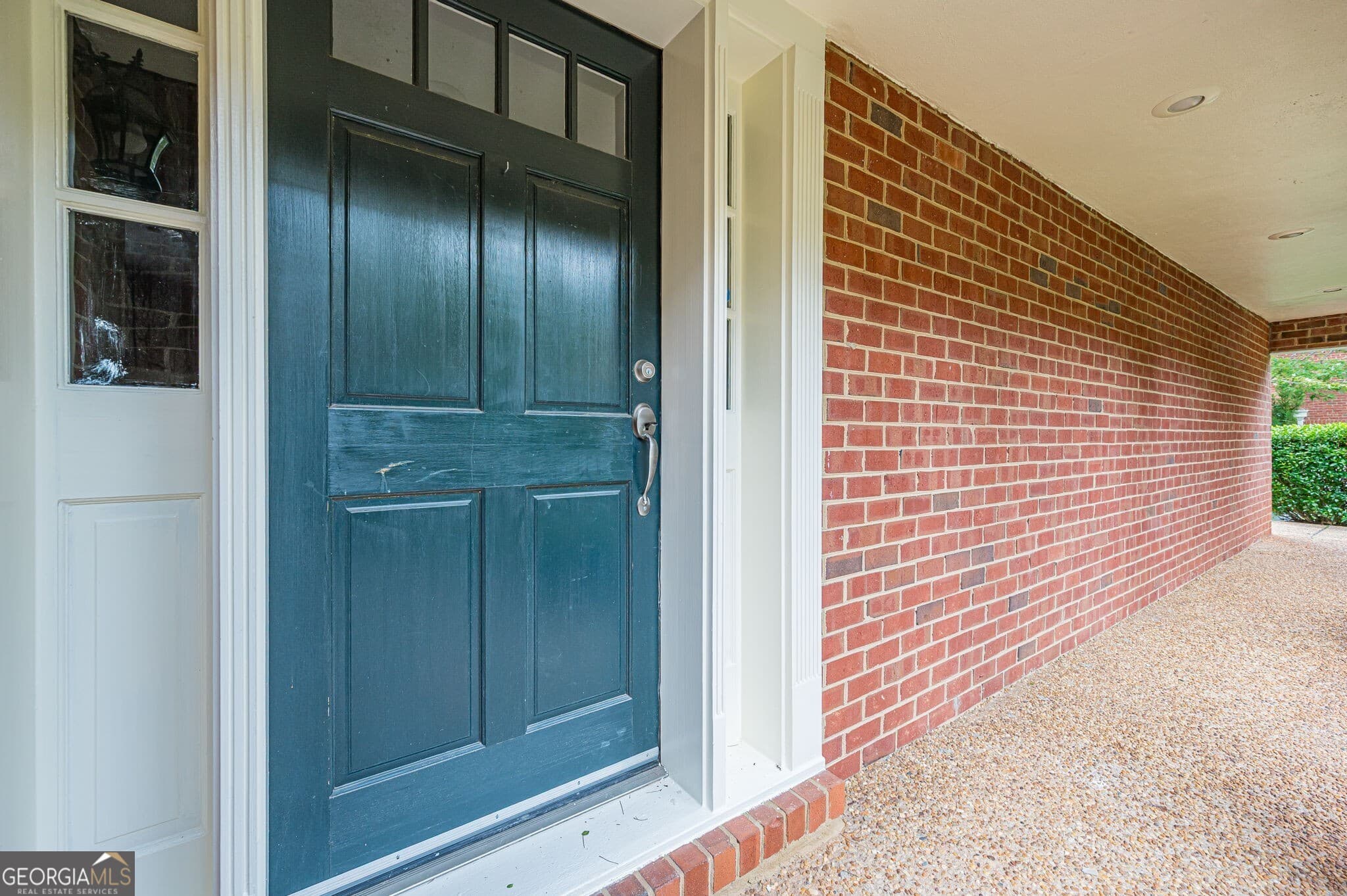 4 bedroom, 2.5 bathroom, 2,100 sq ft townhouse for sale at 420 Jefferson Circle, Sandy Springs, GA 30328 — photo 4
