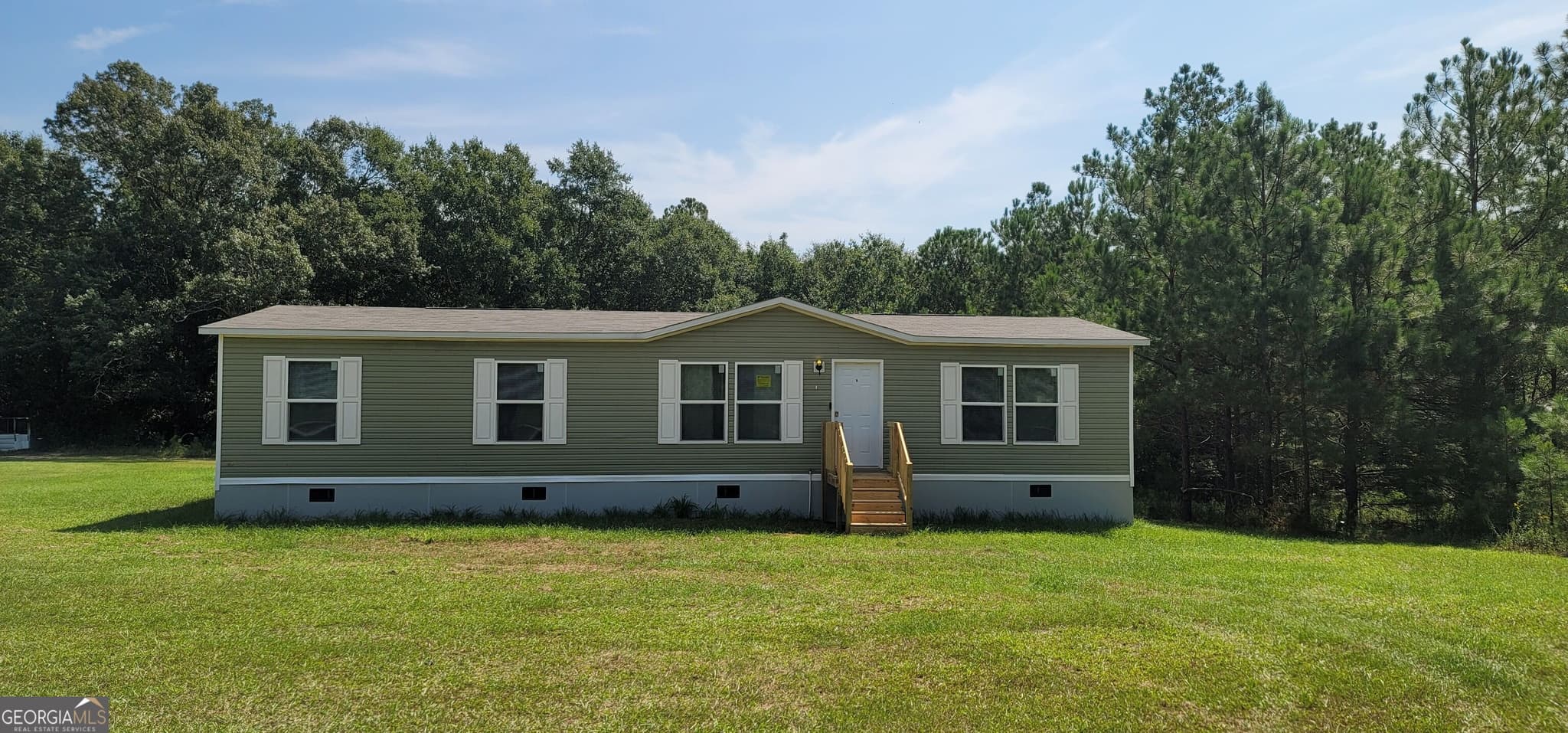 3 bedroom, 2 bathroom, 1,680 sq ft manufactured home,single family residence for sale at 121 Pecan Grove Road, Sylvania, GA 30467