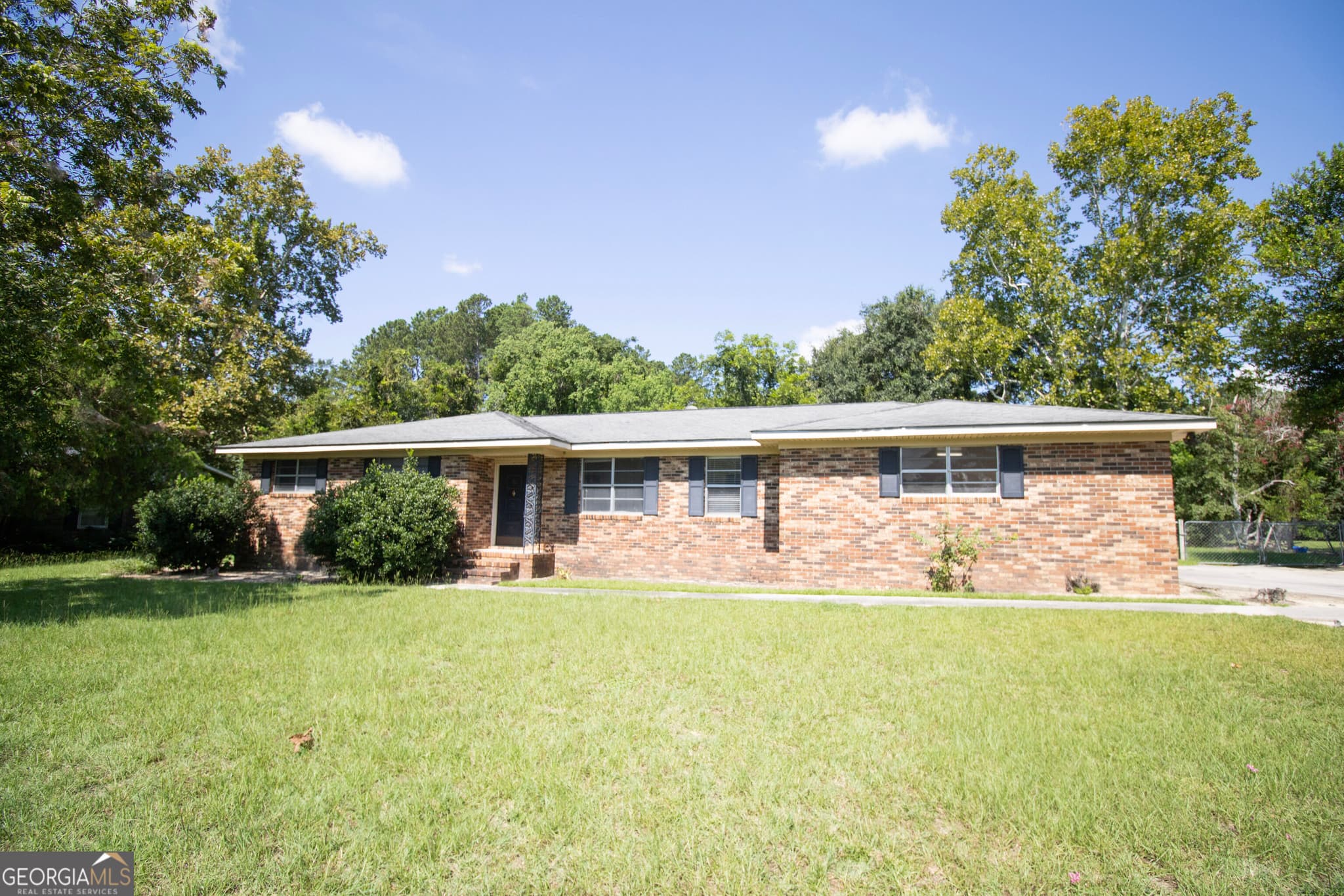3 bedroom, 2 bathroom, 1,557 sq ft single family residence for rent at 217 Allenwood Drive, Statesboro, GA 30458 for $1,675 a month — photo 1 of 1