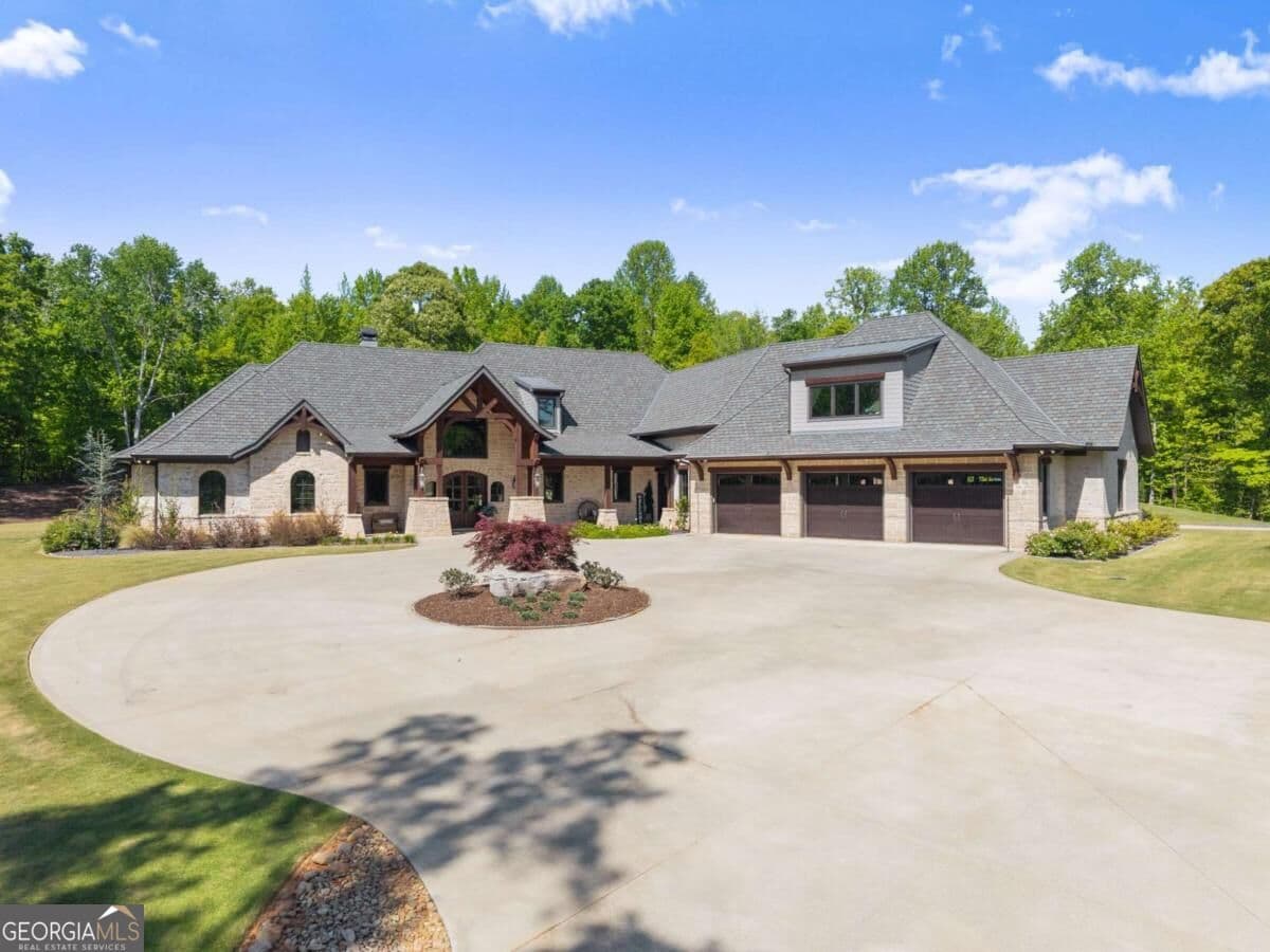 7 bedroom, 6.5 bathroom, 6,302 sq ft single family residence for rent at 3263 Tanners Mill Road, Gainesville, GA 30507 for $8,500 a month — photo 1 of 79