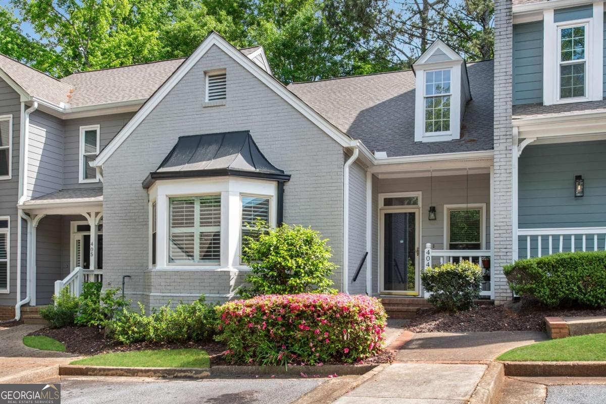 3 bedroom, 2.5 bathroom, 1,842 sq ft condominium sold at 404 Carryback Drive, Marietta, GA 30068