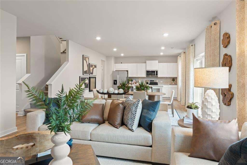 4 bedroom, 2.5 bathroom, 2,410 sq ft single family residence for sale at 208 Wildflower Ridge Road, Dallas, GA 30157 — photo 4