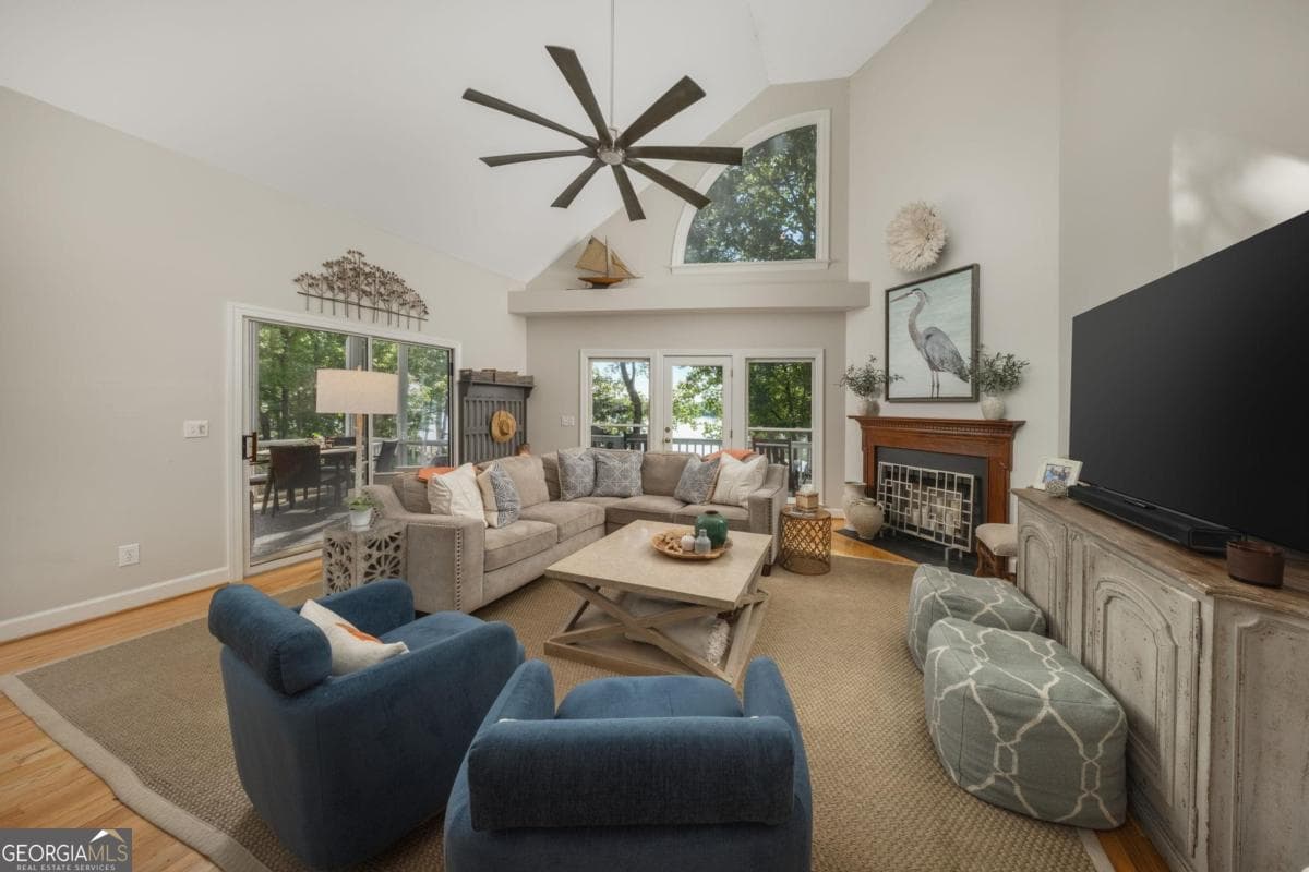 5 bedroom, 3.5 bathroom, 3,654 sq ft single family residence for sale at 1480 Plantation Drive, Greensboro, GA 30642 — photo 7