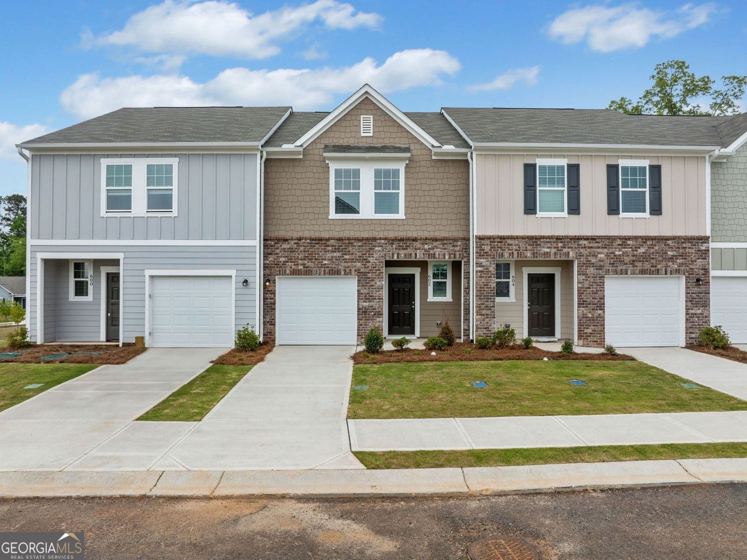 3 bedroom, 2.5 bathroom, 1,474 sq ft townhouse for rent at 602 Jervis Way, Locust Grove, GA 30248 for $1,795 a month — photo 1 of 1