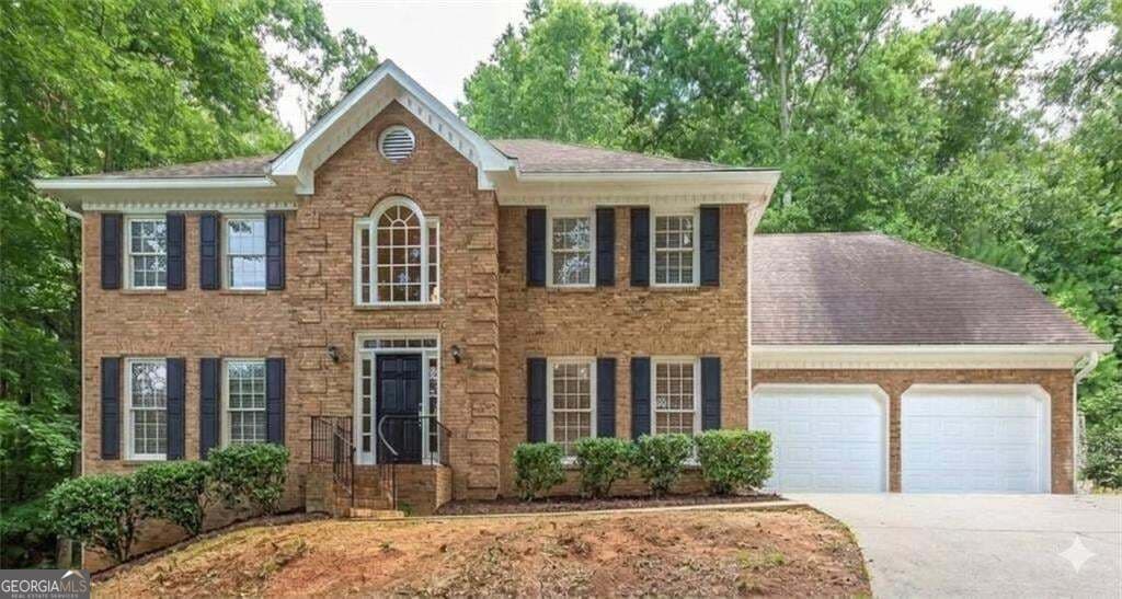 4 bedroom, 2.5 bathroom, 2,974 sq ft single family residence for sale at 4397 Windsor Oaks Circle, Marietta, GA 30066 — photo 1 of 22