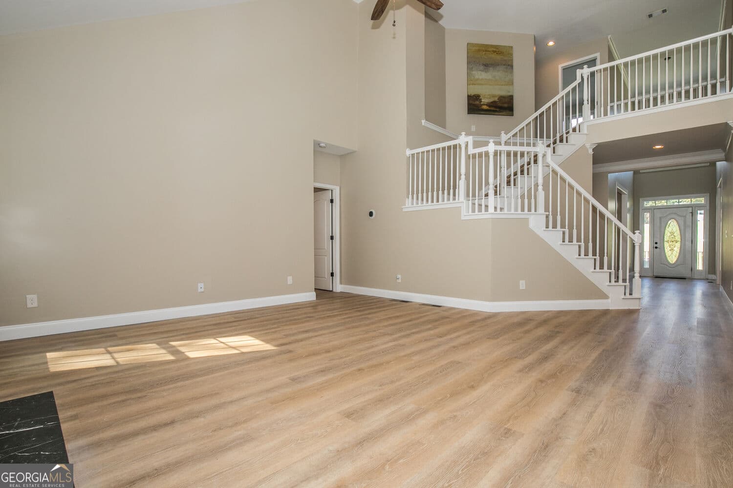 6 bedroom, 3.5 bathroom, 4,027 sq ft single family residence for rent at 6353 Chestnut Parkway, Flowery Branch, GA 30542 for $3,600 a month — photo 5