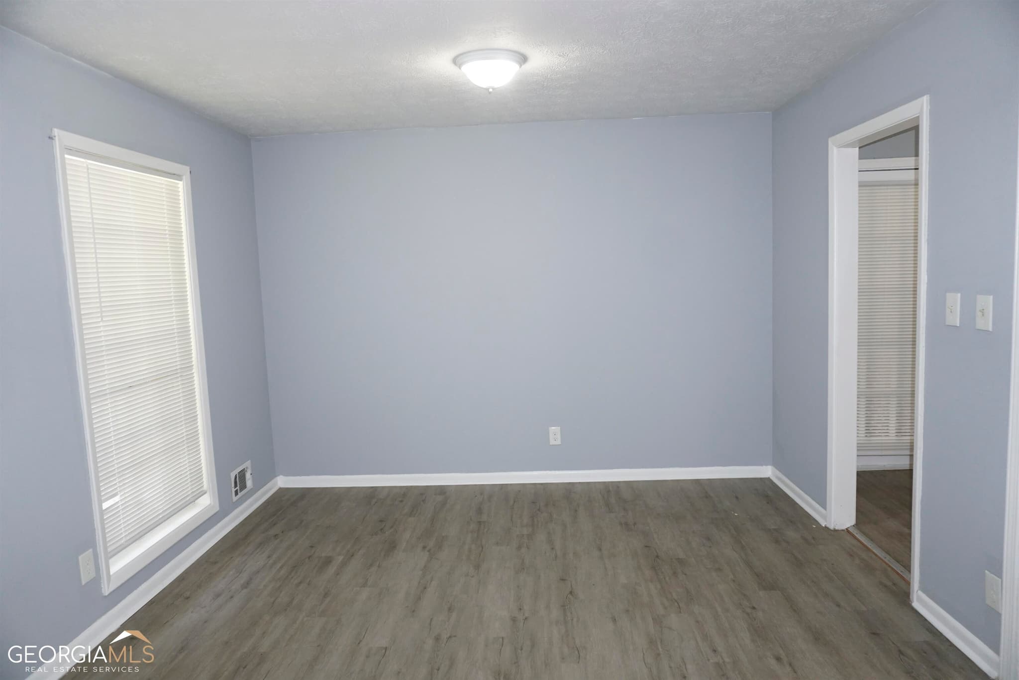 4 bedroom, 3 bathroom, 2,876 sq ft single family residence for rent at 5601 Richlo Court, Forest Park, GA 30297 for $1,995 a month — photo 4