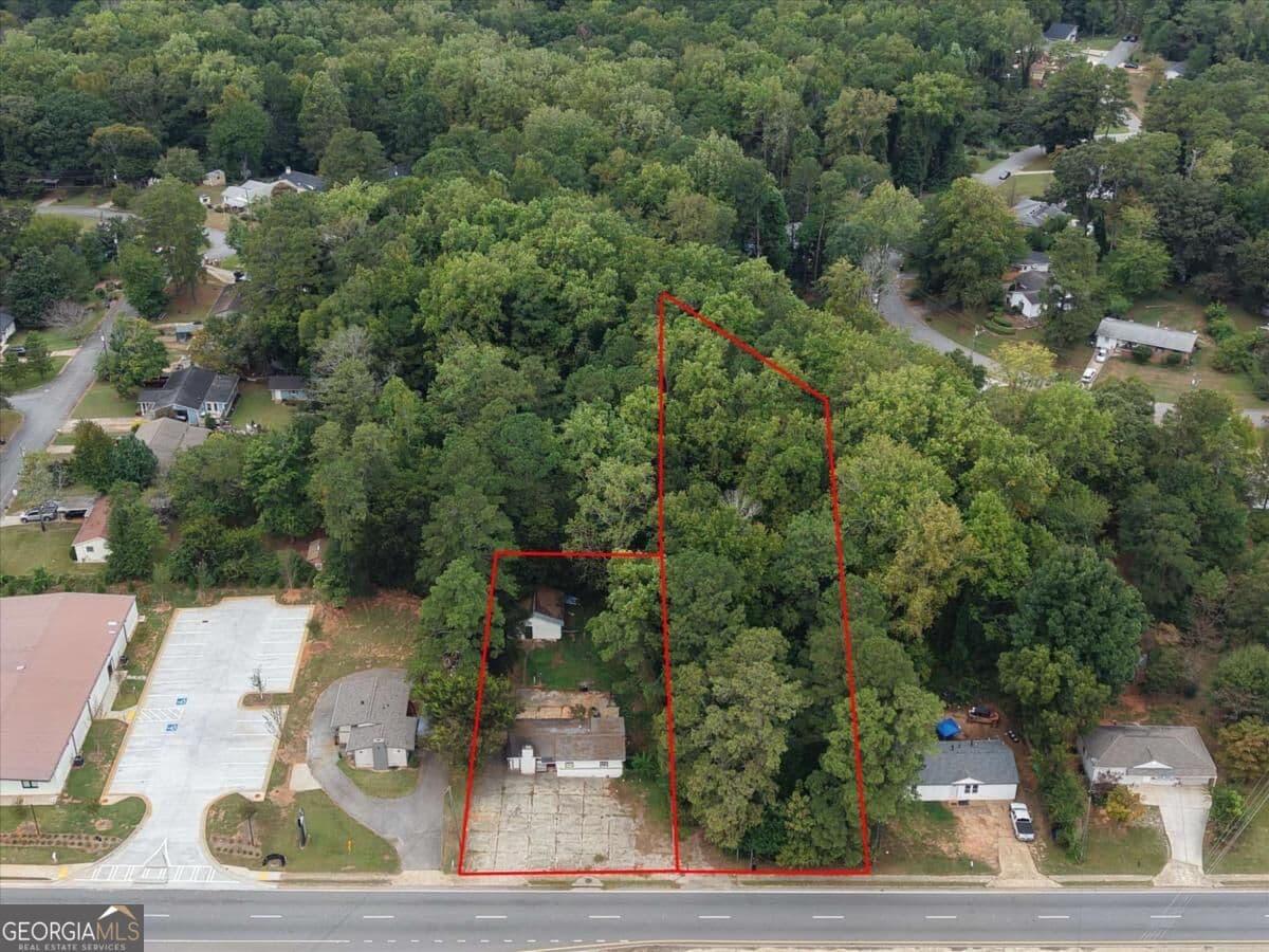 2 bedroom, 1 bathroom, 1,049 sq ft single family residence for sale at 2584 Austell Road, Marietta, GA 30008 — photo 2