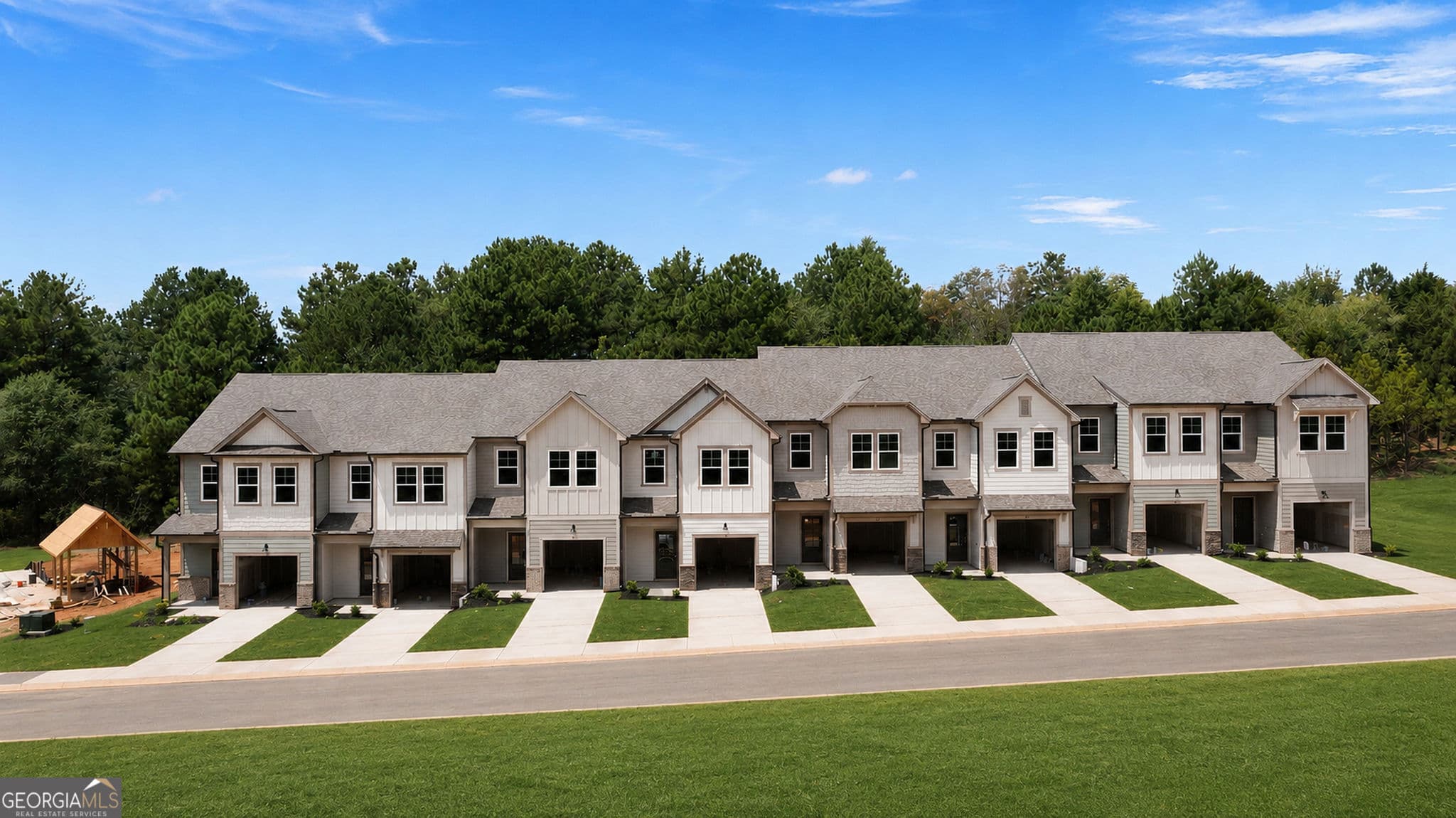 3 bedroom, 2.5 bathroom, 1,572 sq ft townhouse for sale at 16 Magnolia Boulevard, Cedartown, GA 30125 — photo 2