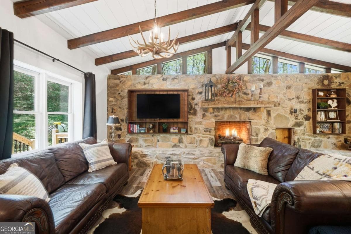 2 bedroom, 1 bathroom, 960 sq ft single family residence for sale at 10758 Chatsworth Highway, Ellijay, GA 30540 — photo 3