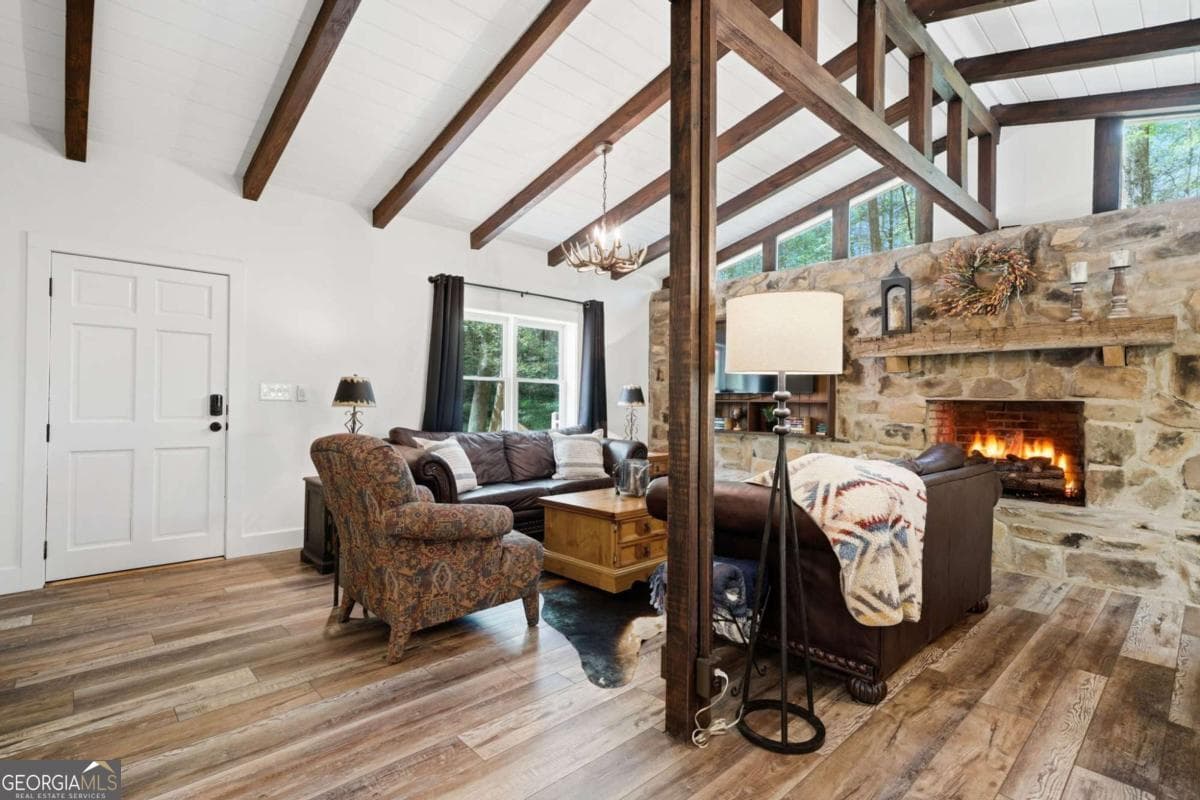 2 bedroom, 1 bathroom, 960 sq ft single family residence for sale at 10758 Chatsworth Highway, Ellijay, GA 30540 — photo 5