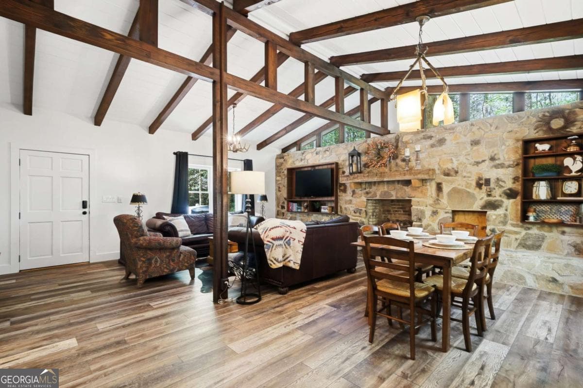 2 bedroom, 1 bathroom, 960 sq ft single family residence for sale at 10758 Chatsworth Highway, Ellijay, GA 30540 — photo 10