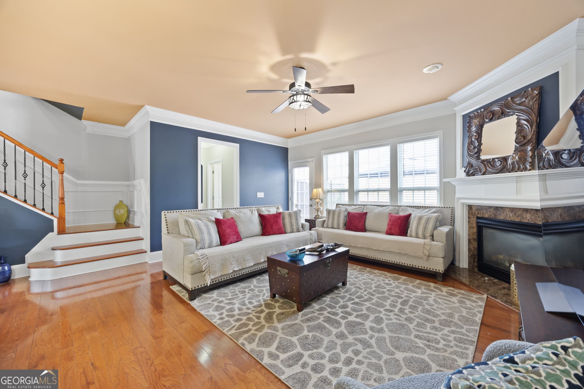 3 bedroom, 3.5 bathroom, 2,220 sq ft townhouse for sale at 2871 Overlook Way, Atlanta, GA 30324 — photo 9