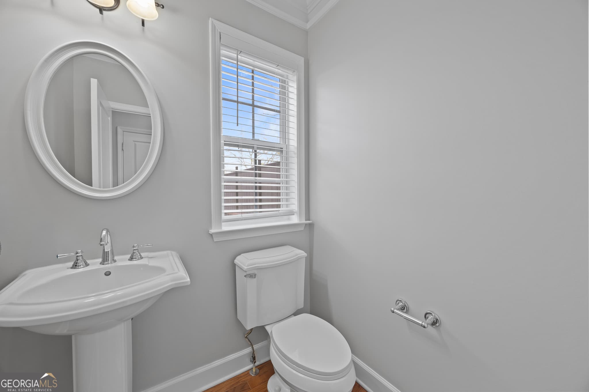 3 bedroom, 3.5 bathroom, 2,220 sq ft townhouse for sale at 2871 Overlook Way, Atlanta, GA 30324 — photo 10