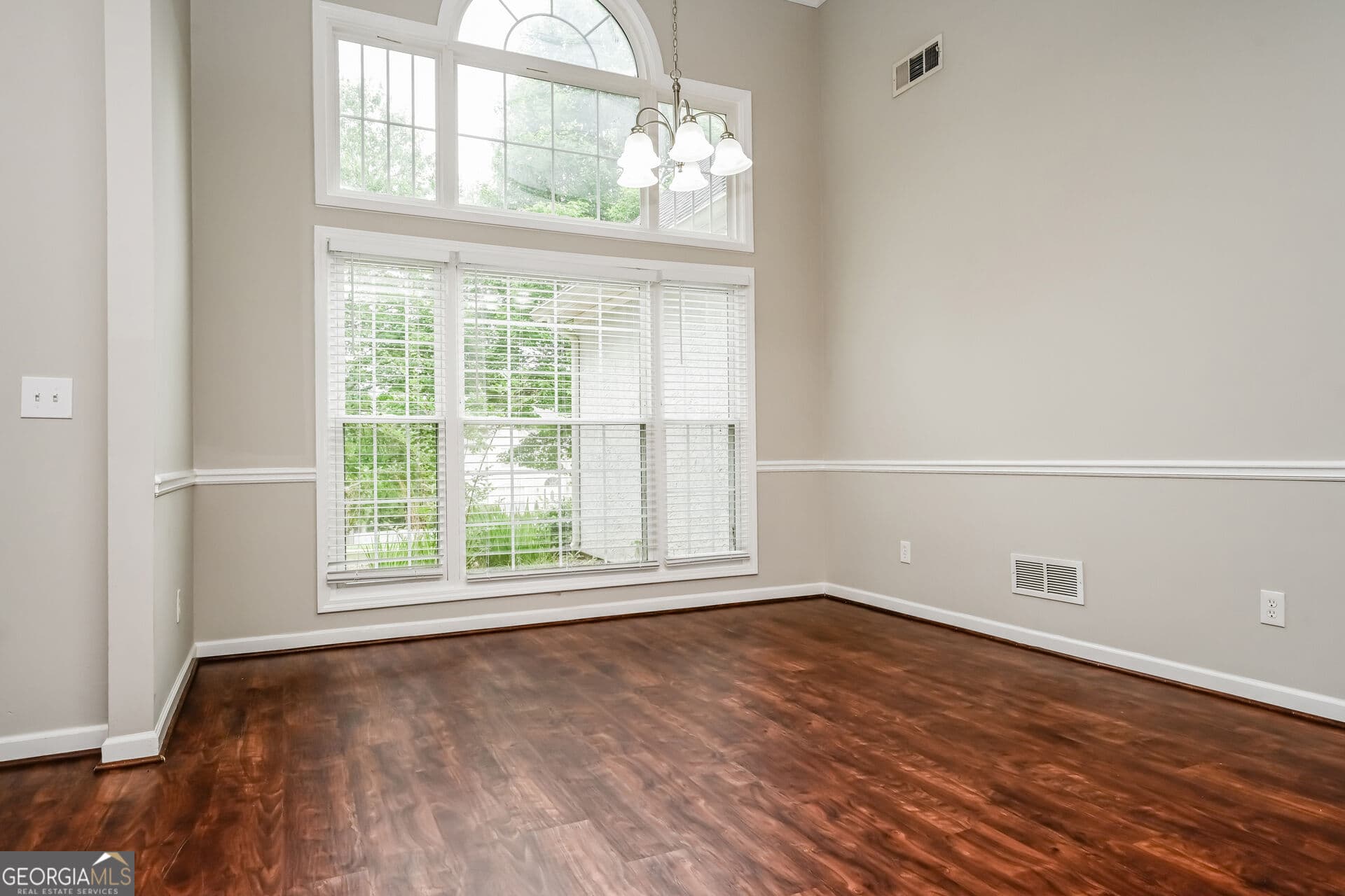 4 bedroom, 2 bathroom, 2,288 sq ft single family residence for sale at 104 Ashland Grove, Stockbridge, GA 30281 — photo 6