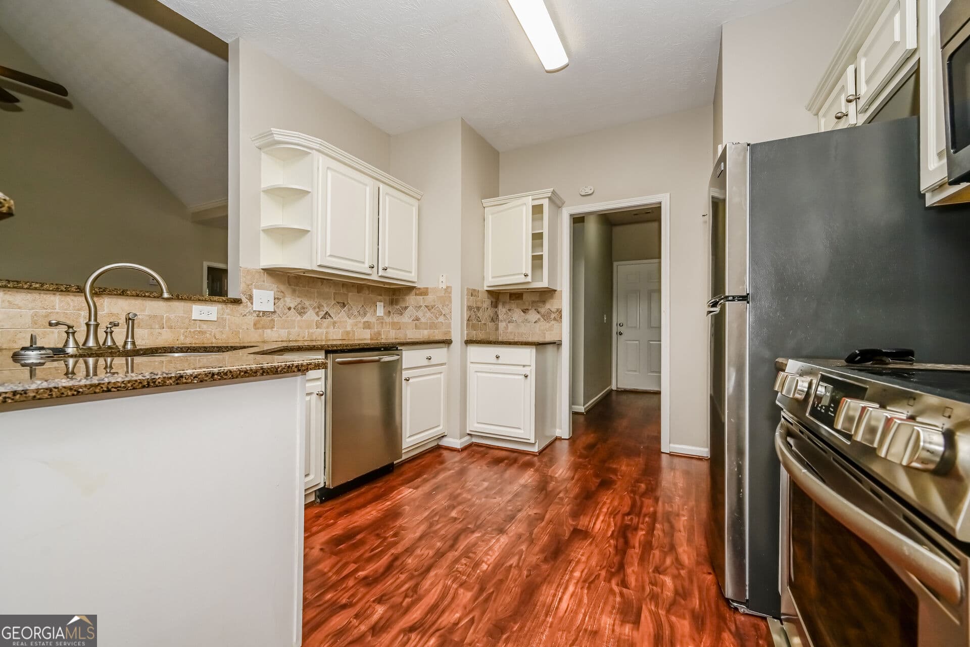 4 bedroom, 2 bathroom, 2,288 sq ft single family residence for sale at 104 Ashland Grove, Stockbridge, GA 30281 — photo 7