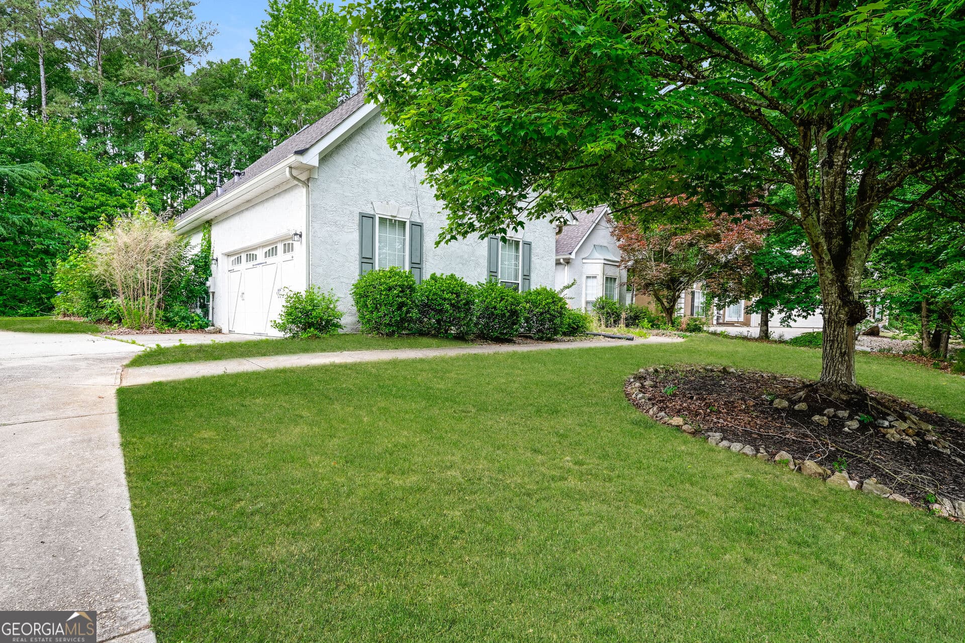 4 bedroom, 2 bathroom, 2,288 sq ft single family residence for sale at 104 Ashland Grove, Stockbridge, GA 30281 — photo 3