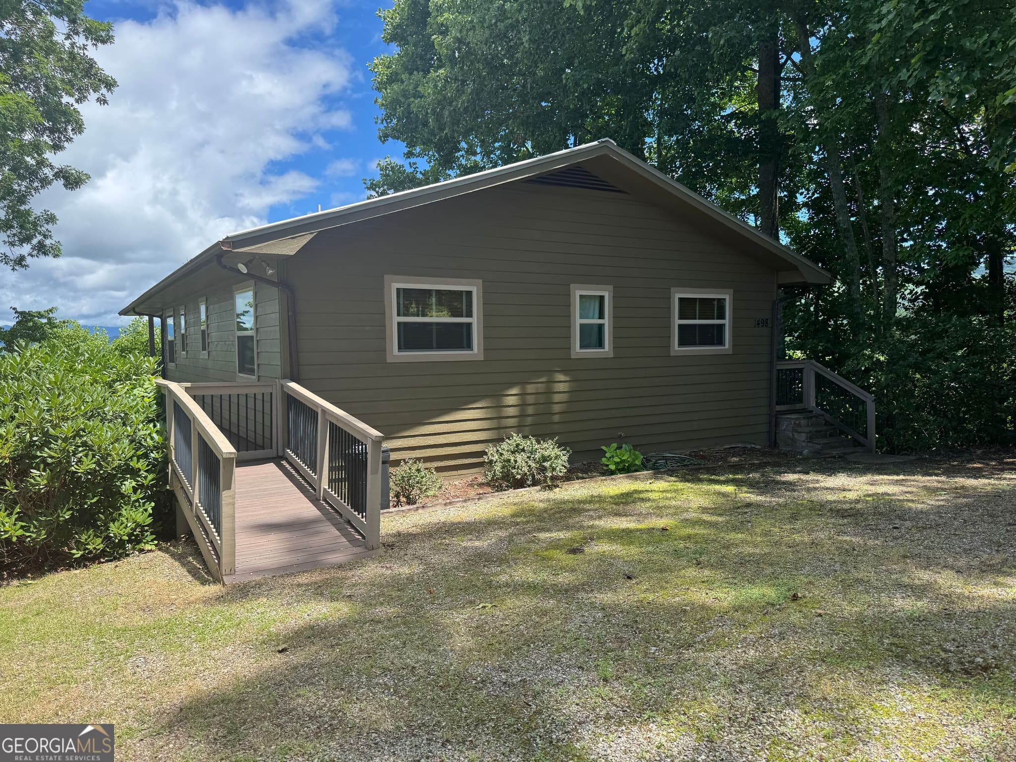 3 bedroom, 3 bathroom single family residence for sale at 1498 Harris Ridge Road, Young Harris, GA 30582 — photo 1 of 27