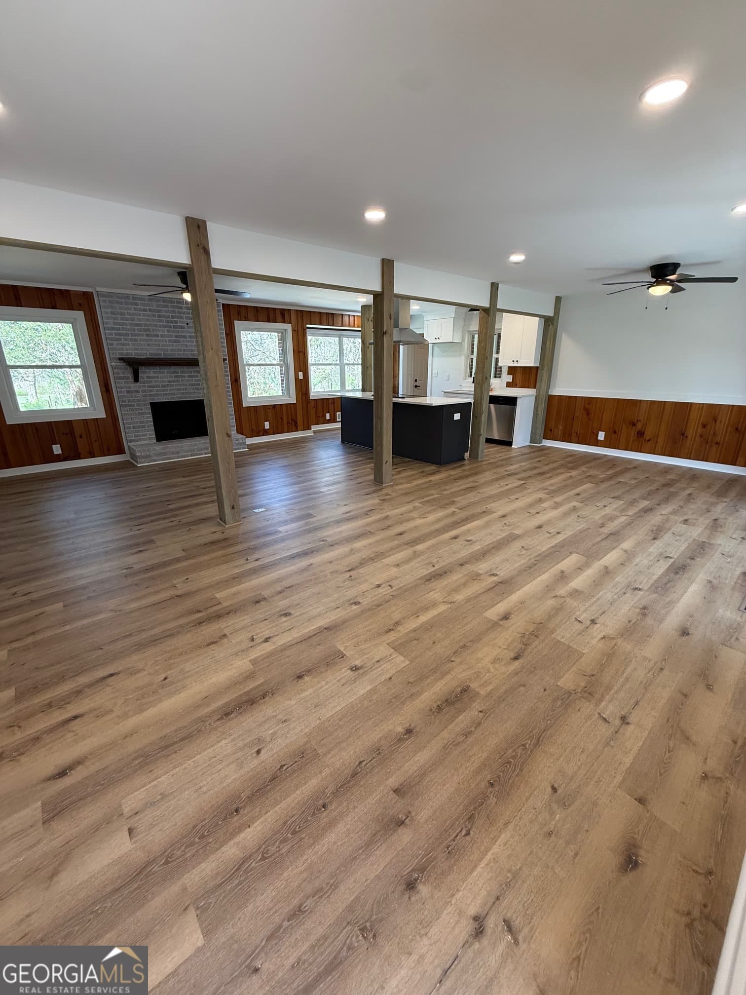 3 bedroom, 2 bathroom, 1,510 sq ft single family residence for sale at 4005 E Hwy 85, Manchester, GA 31816 — photo 4