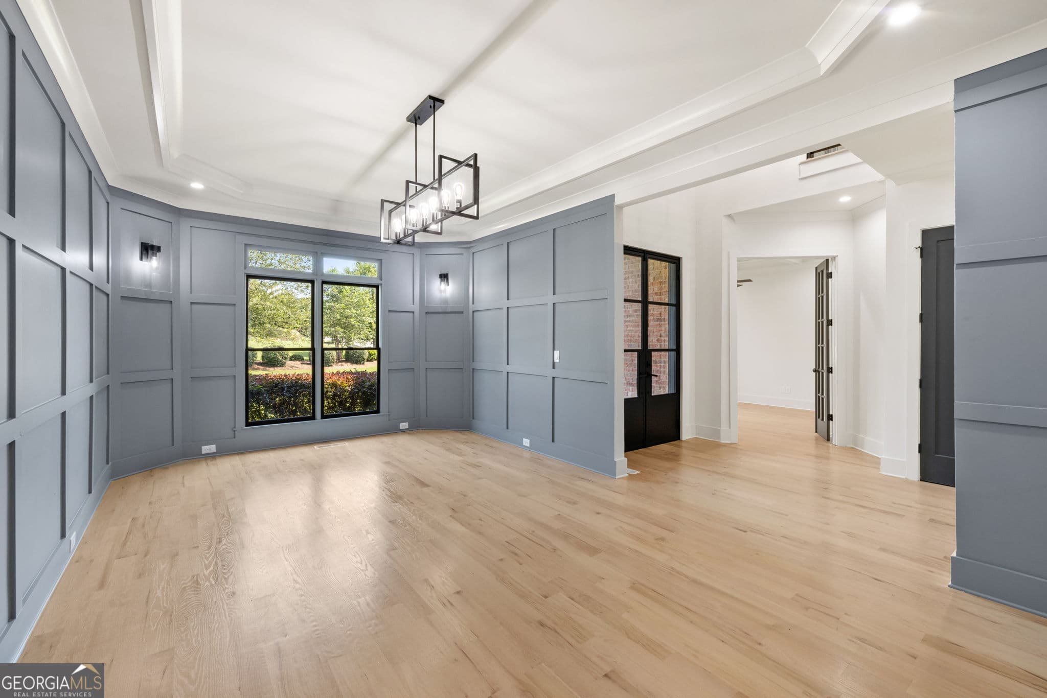 6 bedroom, 6.5 bathroom, 8,116 sq ft single family residence for sale at 4824 Deer Creek Court, Flowery Branch, GA 30542 — photo 7