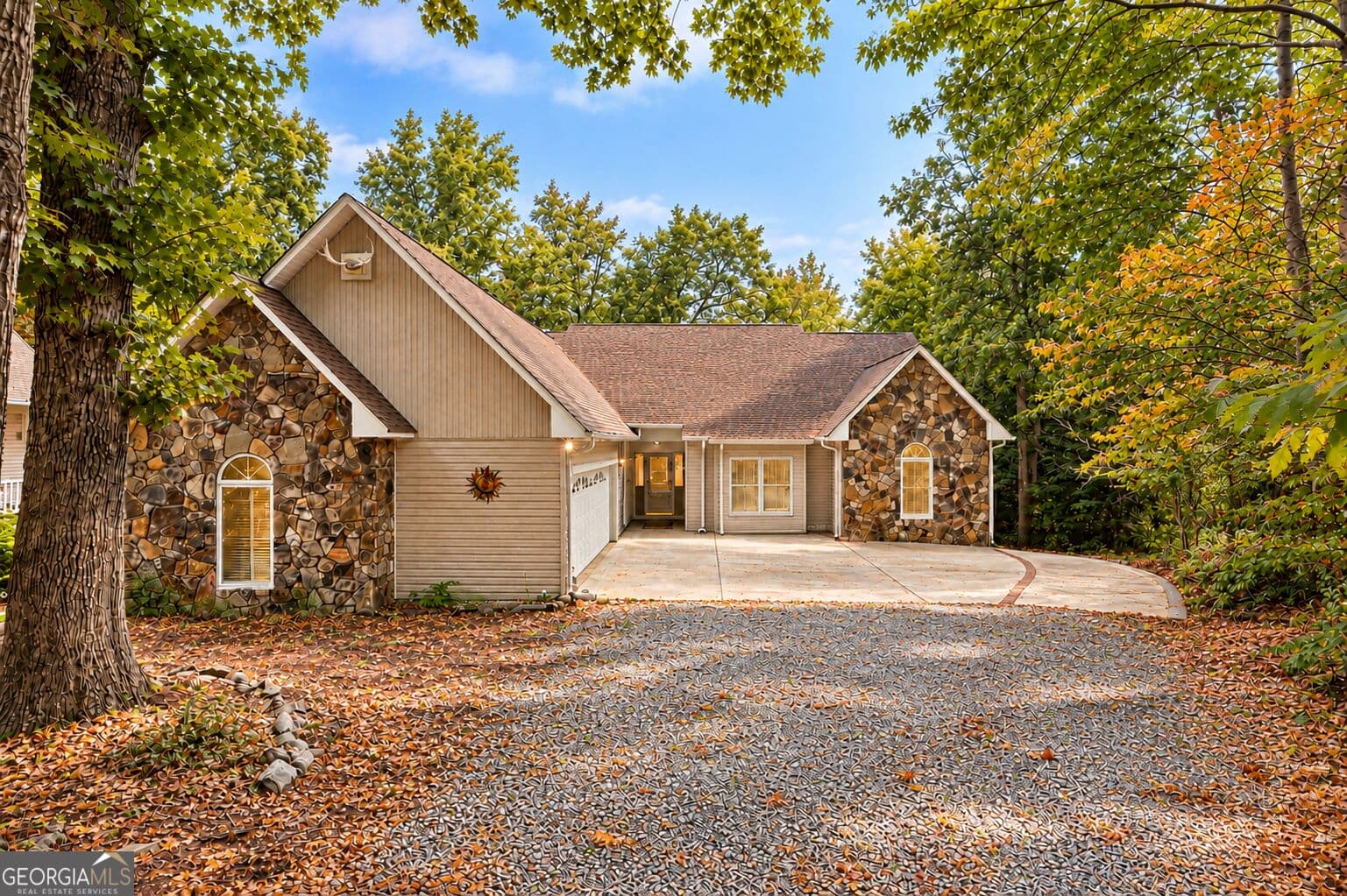 4 bedroom, 3.5 bathroom, 4,139 sq ft single family residence for sale at 205 Mill Creek Circle, Martin, GA 30557