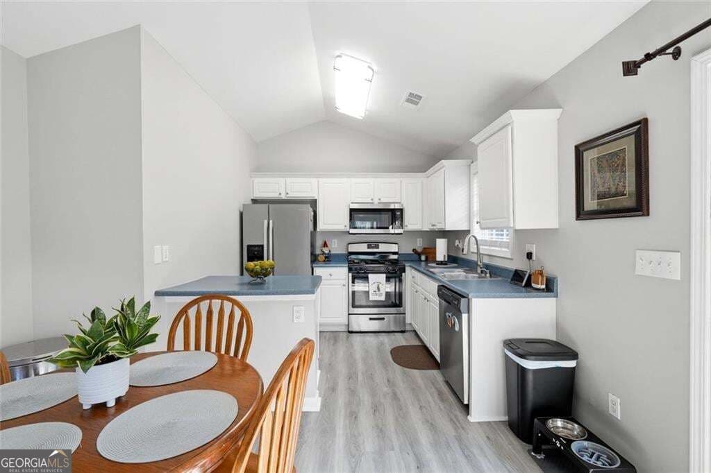 2 bedroom, 1 bathroom, 792 sq ft single family residence for sale at 226 Park Place, Woodstock, GA 30189 — photo 10