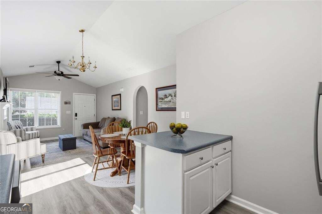 2 bedroom, 1 bathroom, 792 sq ft single family residence for sale at 226 Park Place, Woodstock, GA 30189 — photo 8