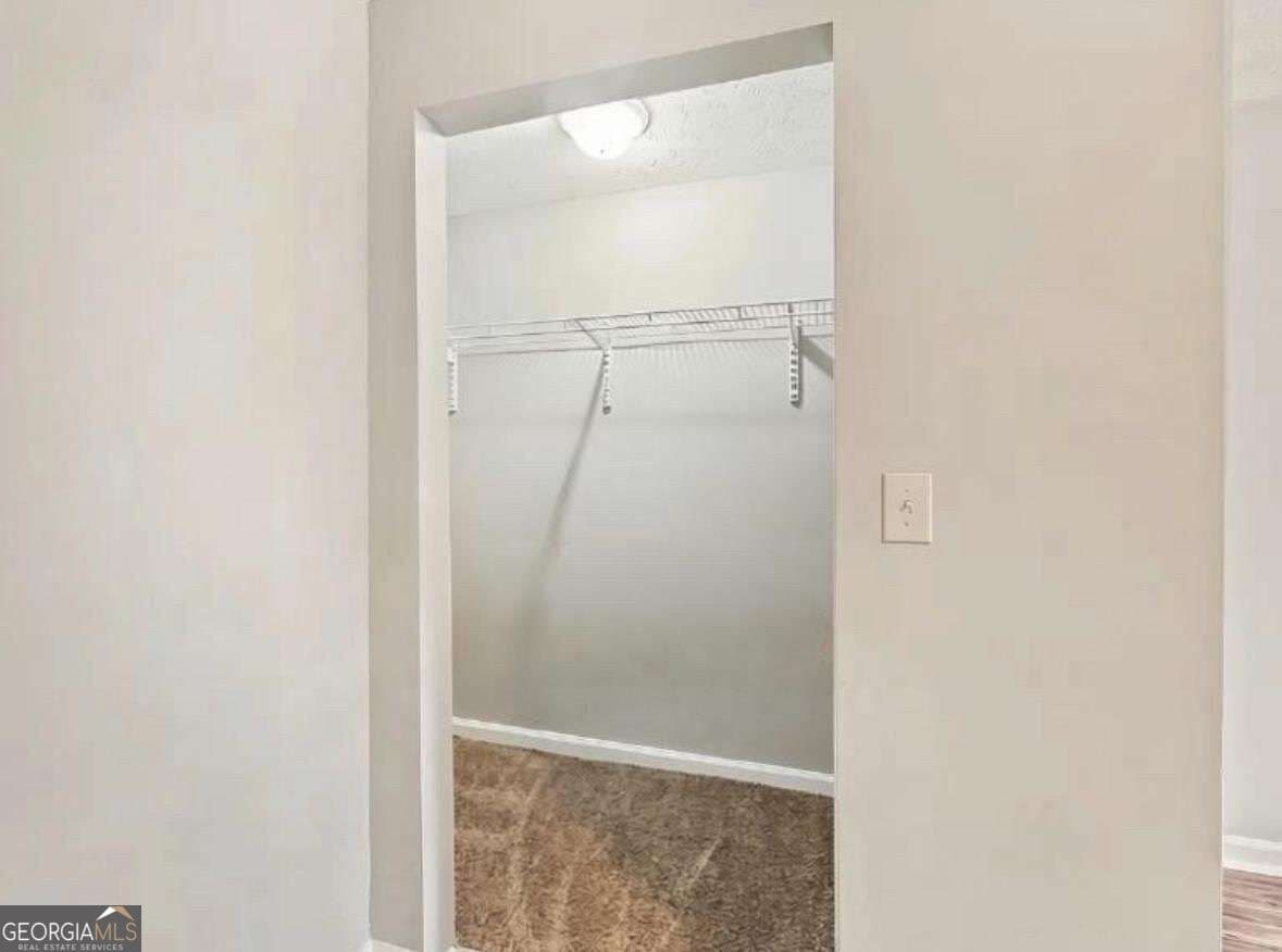 5 bedroom, 3 bathroom, 2,782 sq ft single family residence for sale at 2304 AVALON Avalon Road, Columbus, GA 31907 — photo 6